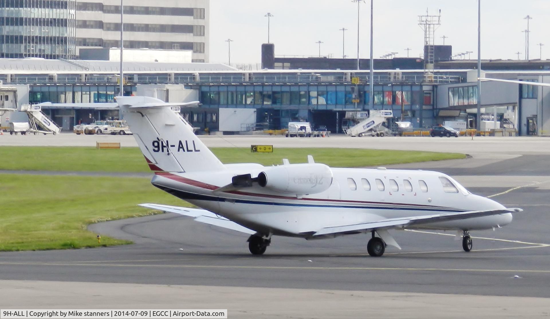 9H-ALL, 2000 Cessna 525A CitationJet CJ2 C/N 525A-0005, Luxwing     Cessna 525A      Citation CJ2.MAN 9.7.14