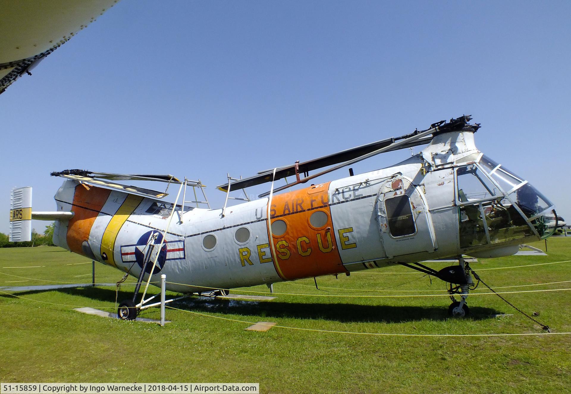 51-15859, 1952 Piasecki CH-21B Workhorse C/N B.6, Piasecki CH-21B Workhorse/Shawnee at the USS Alabama Battleship Memorial Park, Mobile AL