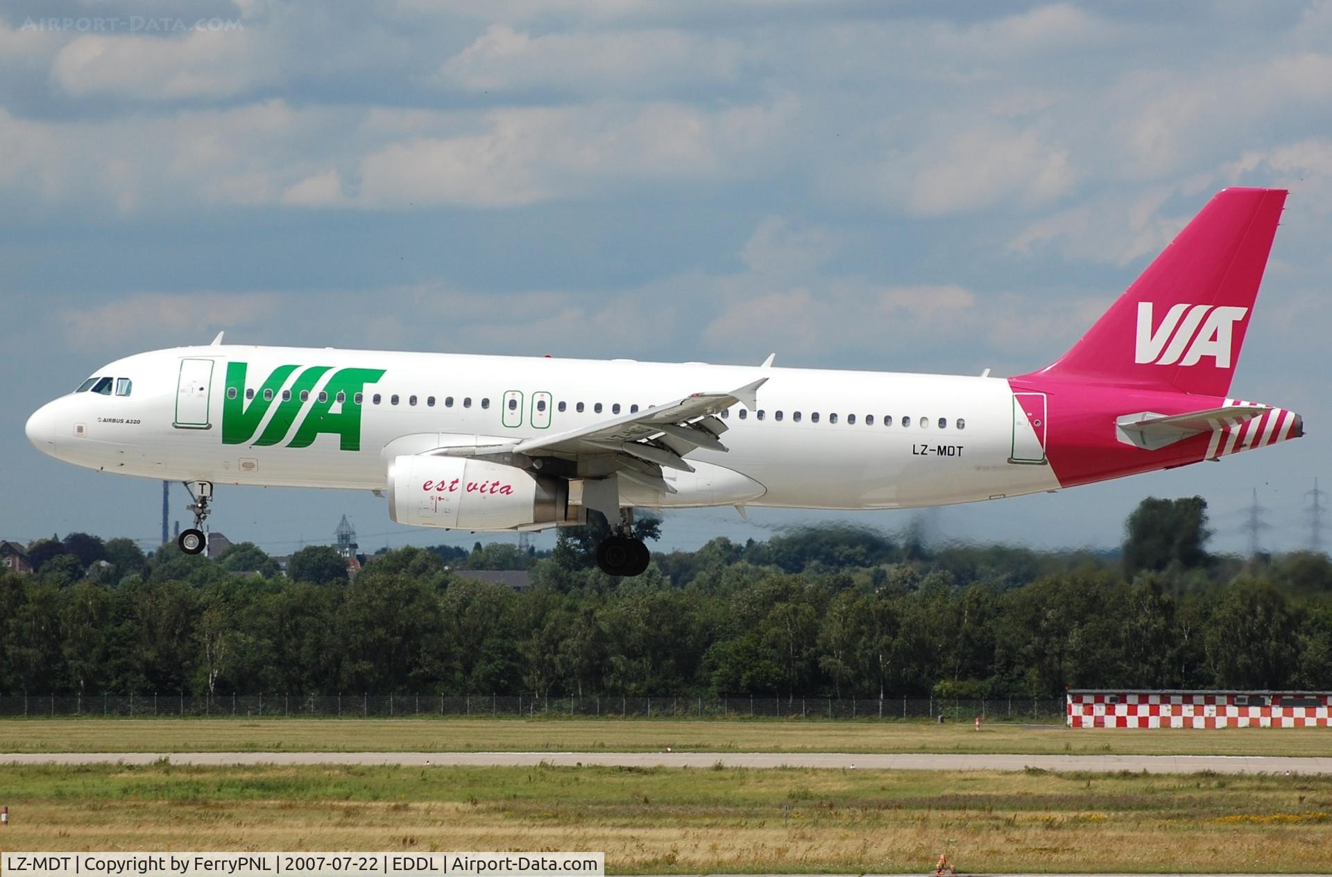 LZ-MDT, 2004 Airbus A320-232 C/N 2108, Arrival of VIA A320