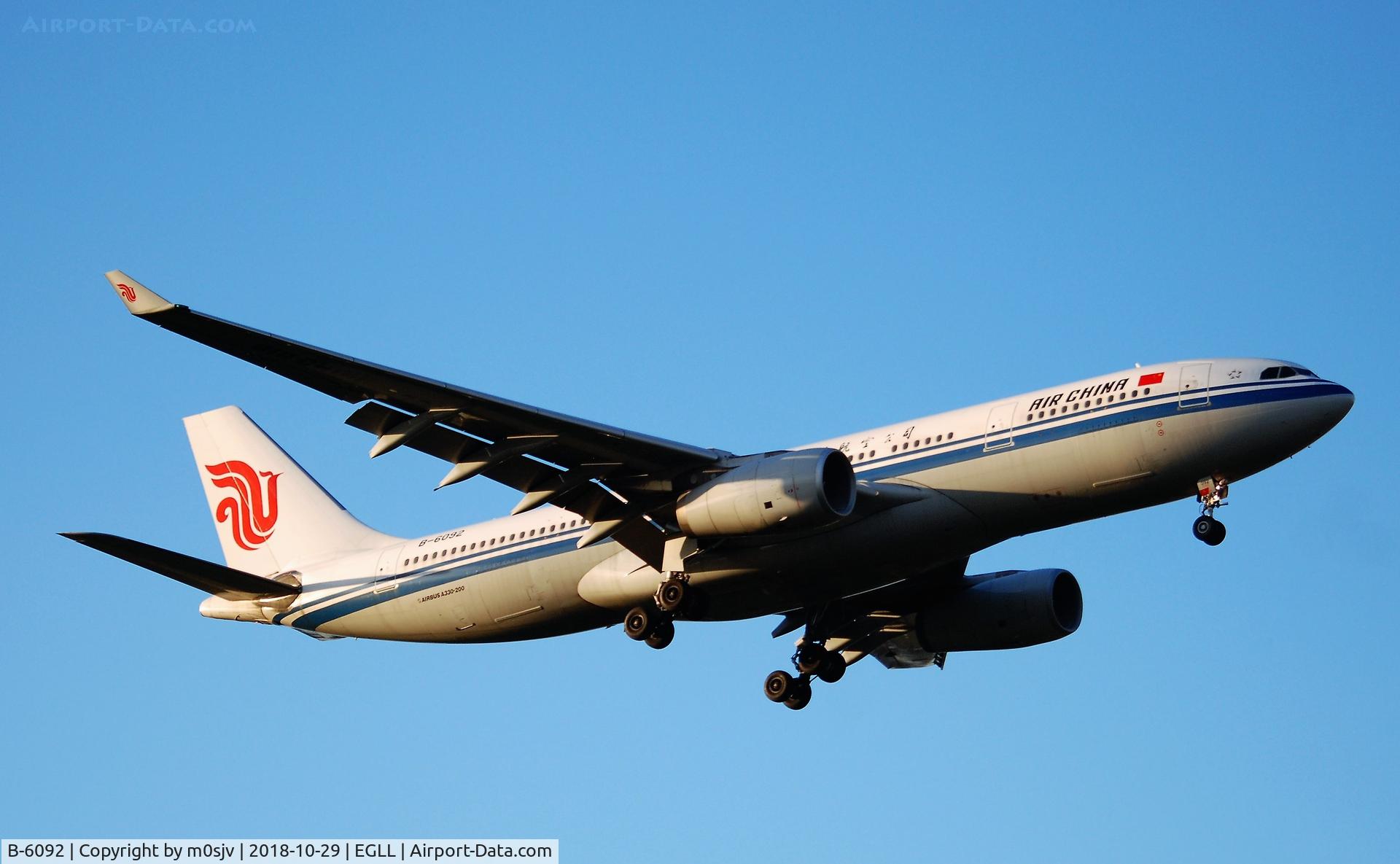 B-6092, 2007 Airbus A330-243 C/N 873, Taken from the theshold of 09L