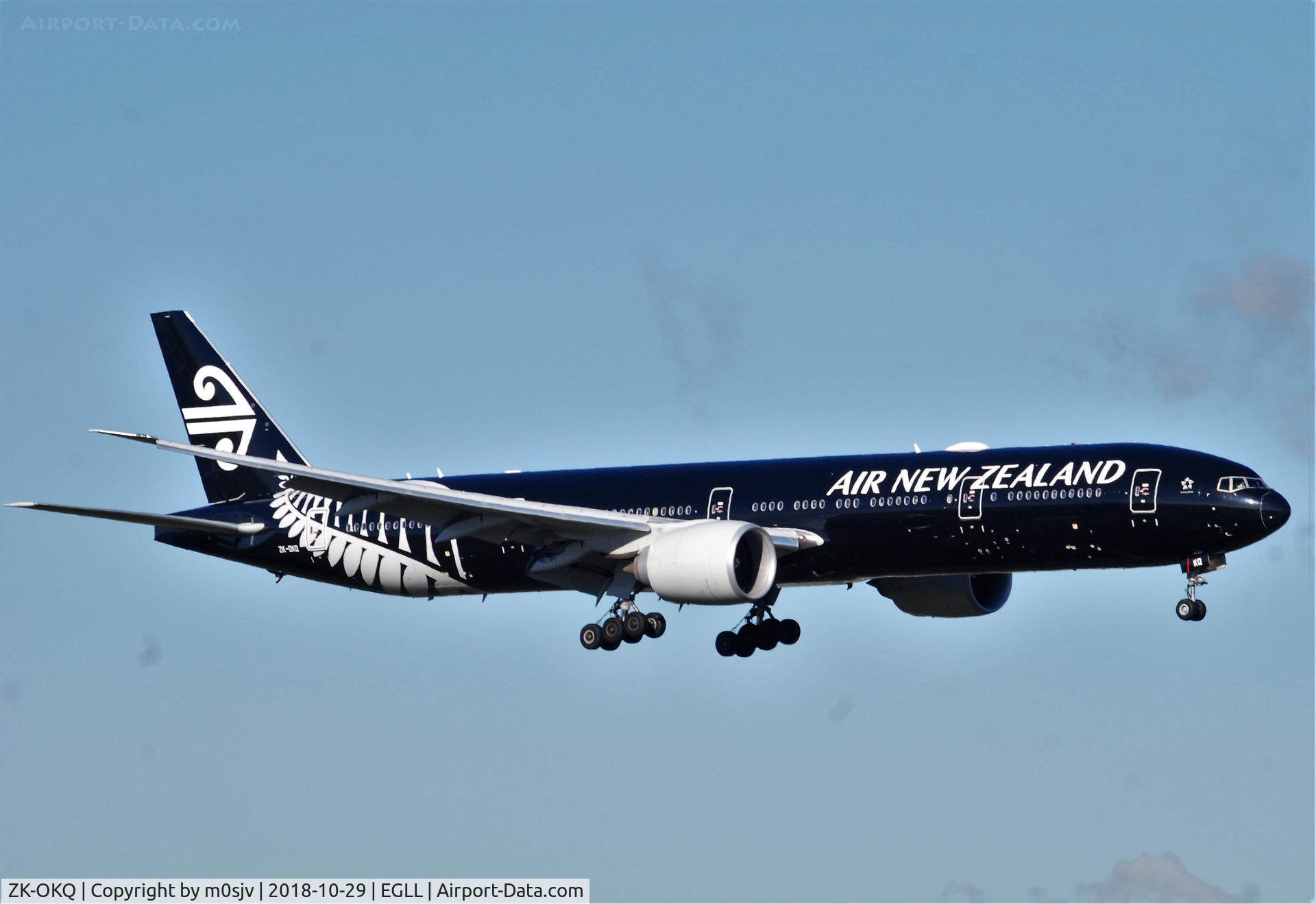 ZK-OKQ, 2011 Boeing 777-306/ER C/N 40689, Taken from the theshold of 09L