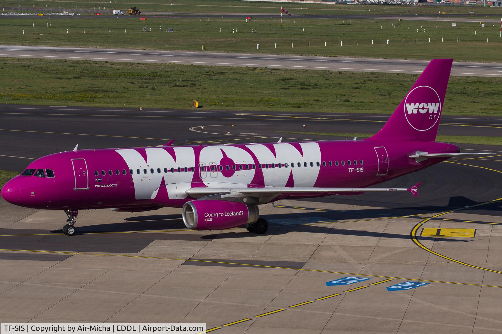 TF-SIS, 2010 Airbus A320-232 C/N 4270, WOW air