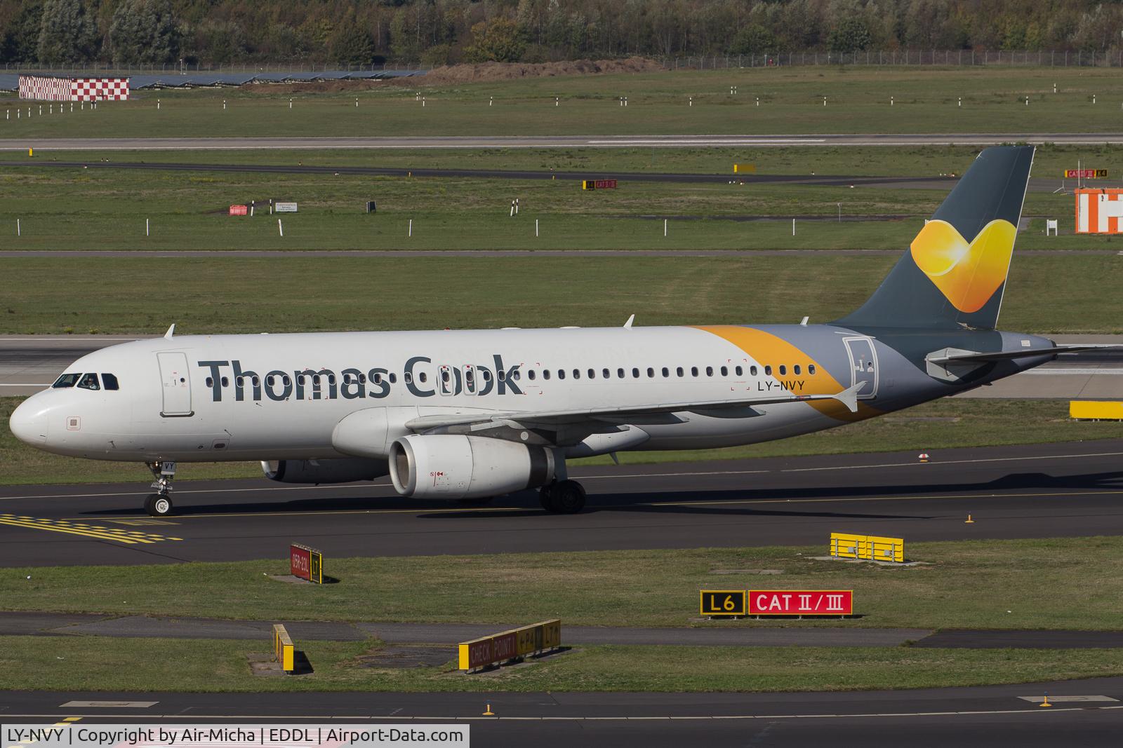LY-NVY, 2002 Airbus A320-232 C/N 1909, Avion