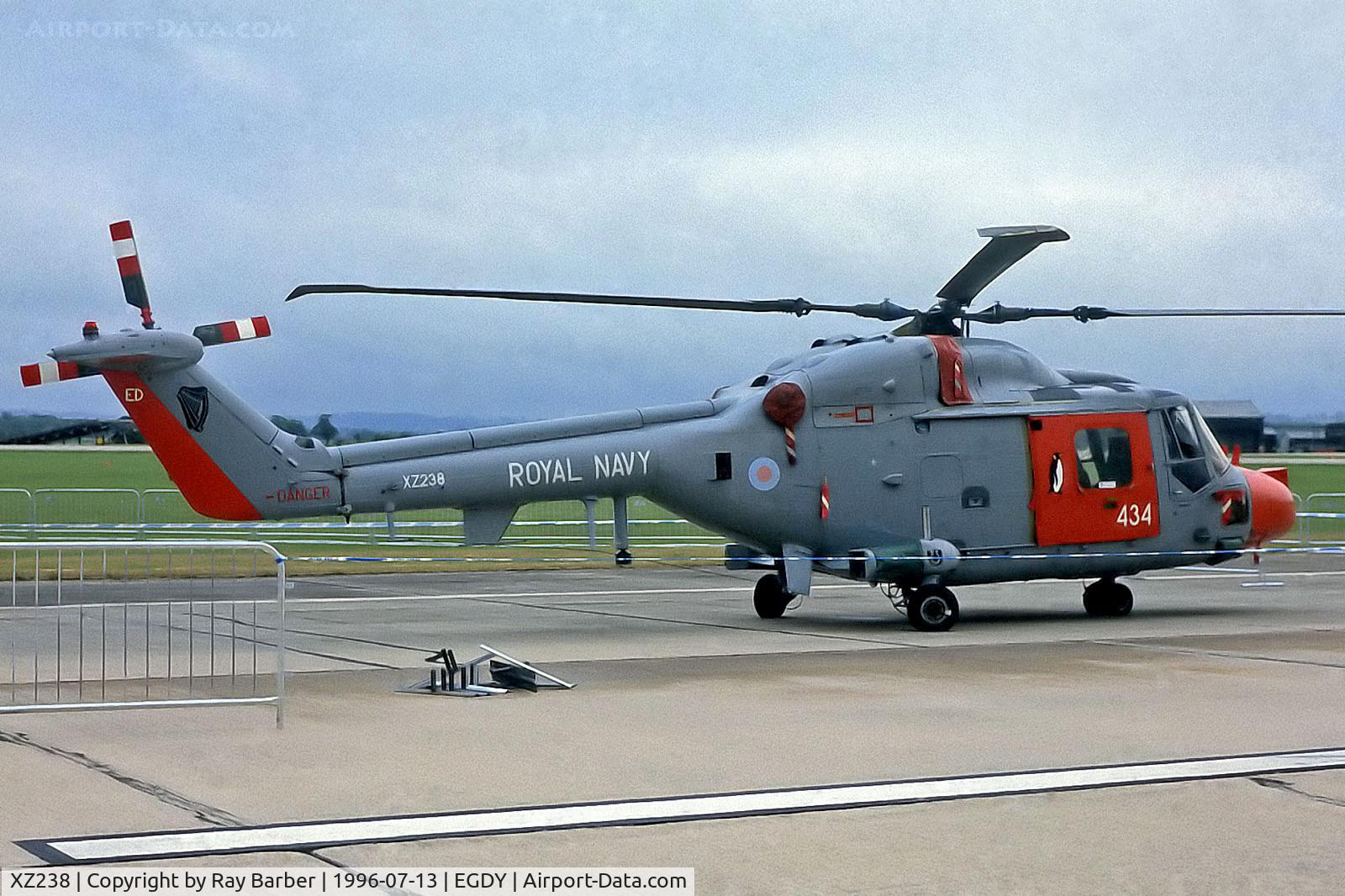 XZ238, 1977 Westland Lynx HAS.3S(ICE) C/N 026, XZ238   Westland Lynx HAS.3S [026] (Royal Navy) RNAS Yeovilton~G 13/07/1996