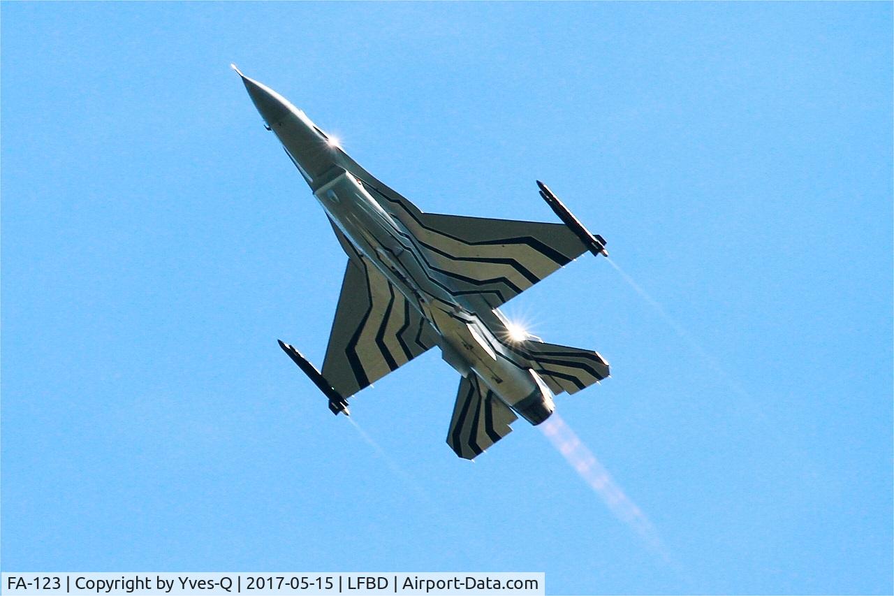 FA-123, SABCA F-16AM Fighting Falcon C/N 6H-123, Belgian Air Force SABCA F-16AM Fighting Falcon, Take off rwy 23, Bordeaux-Mérignac Air Base 106 (LFBD-BOD) Open day 2017