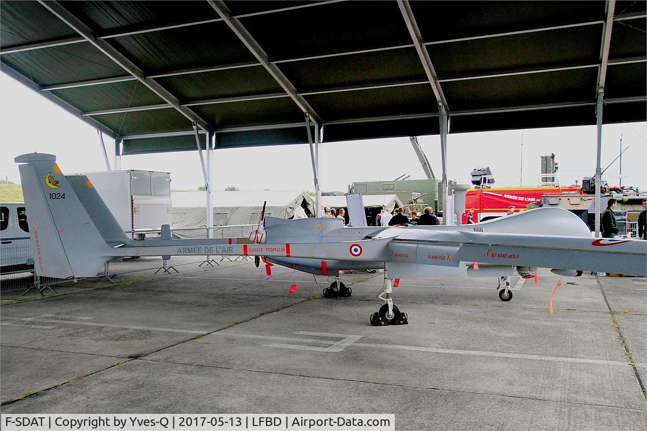 F-SDAT, EADS Harfang UAV C/N 1024, EADS Harfang, Displayed at Bordeaux-Mérignac Air Base 106(LFBD-BOD) Open day 2017