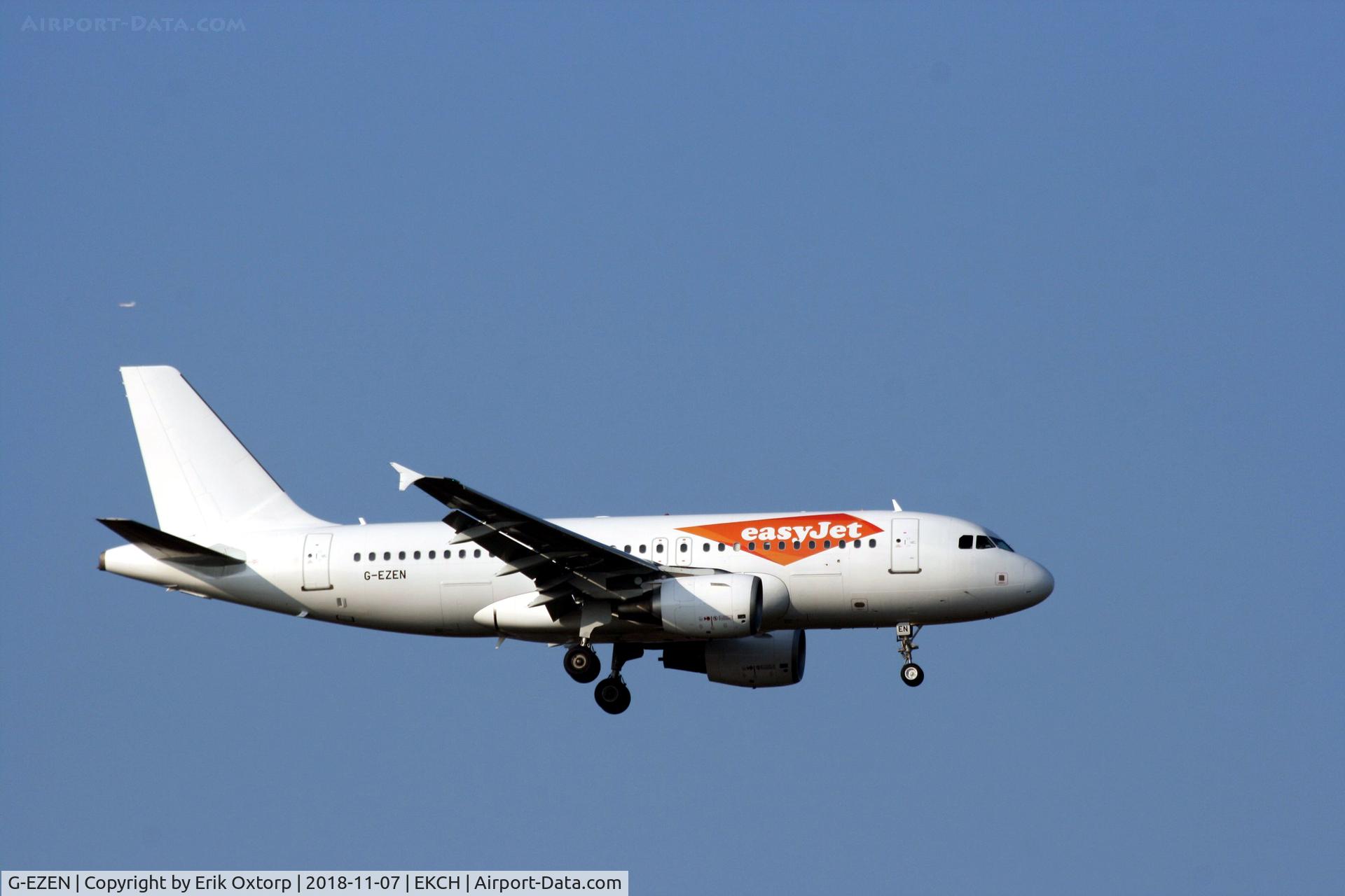 G-EZEN, 2004 Airbus A319-111 C/N 2245, G-EZENin non standard c/s. Landing rw 04L