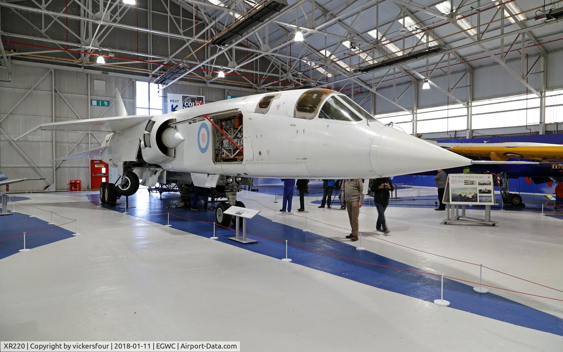 XR220, BAC TSR-2 C/N XO-2, RAF Museum Cosford