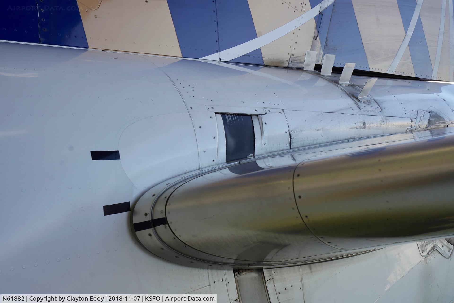 N61882, 2015 Boeing 737-900/ER C/N 42201, SFO. 2018.
