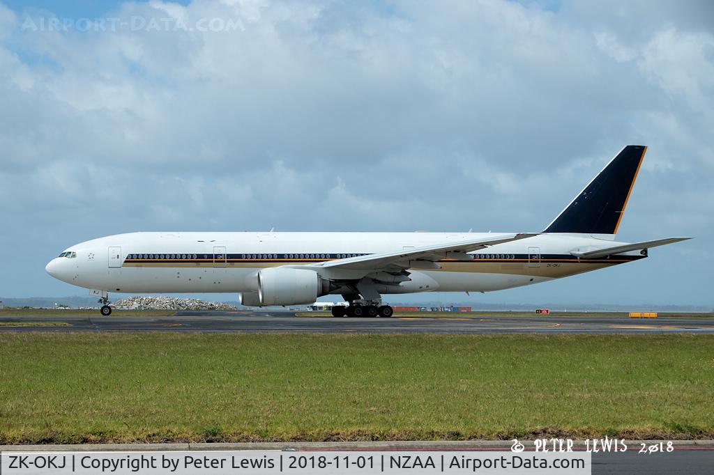 ZK-OKJ, 2002 Boeing 777-212/ER C/N 30872, Air New Zealand Ltd., Auckland - leased aircraft