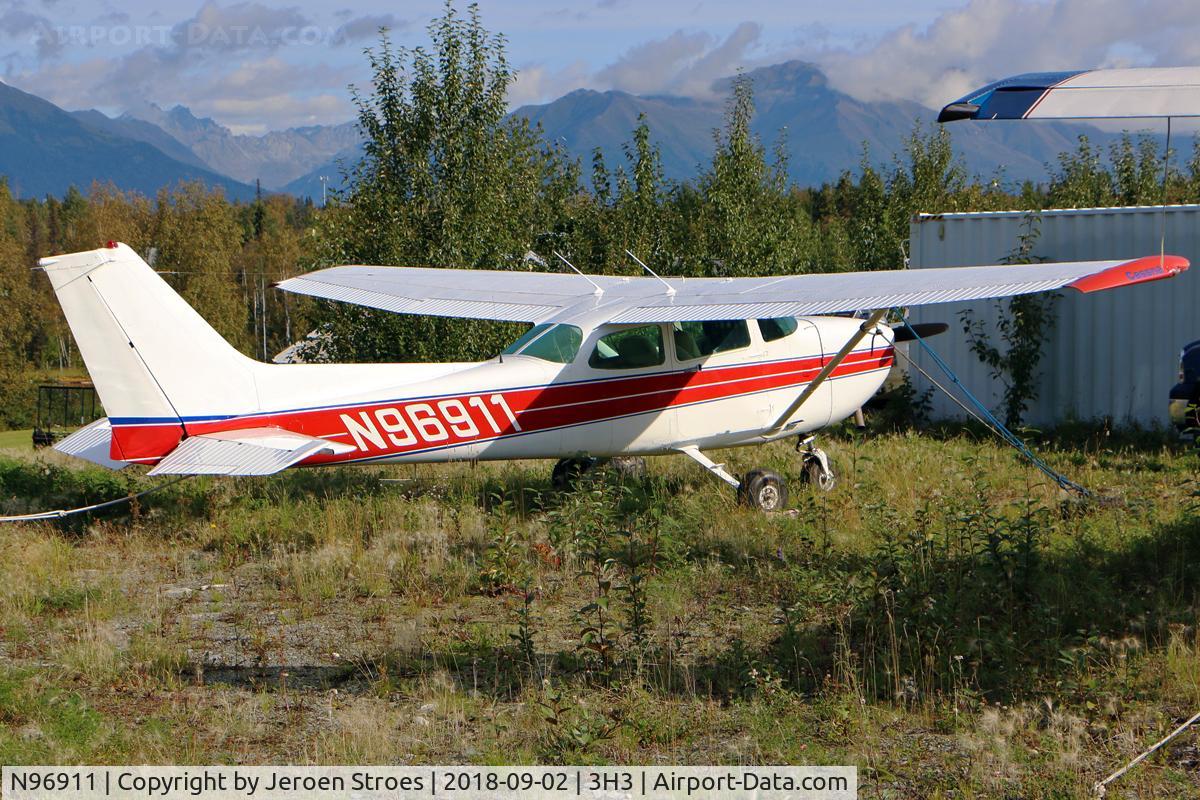 N96911, 1984 Cessna 172P C/N 17276132, 3H3 Airstrip near Wasilla