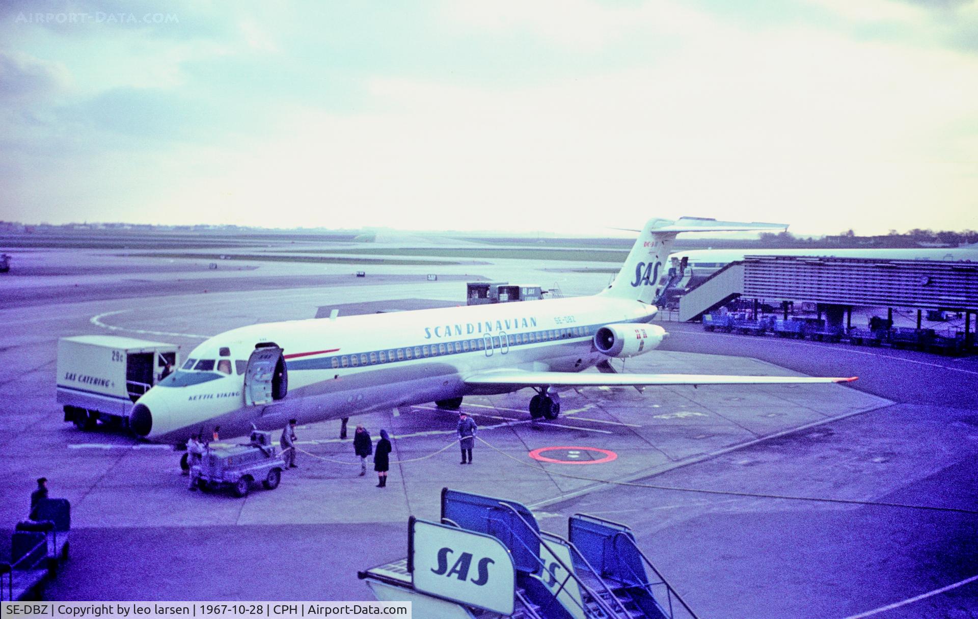 SE-DBZ, 1967 Douglas DC-9-32 C/N 47094, Copenhagen 28.10.1967