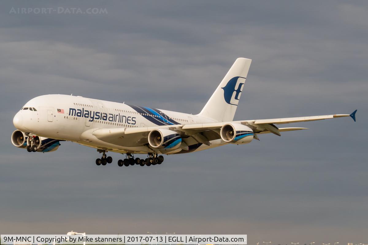 9M-MNC, 2011 Airbus A380-841 C/N 084, Malaysia Airlines A380-841 Landing runway 09L from KUL,LHR 14.7.17