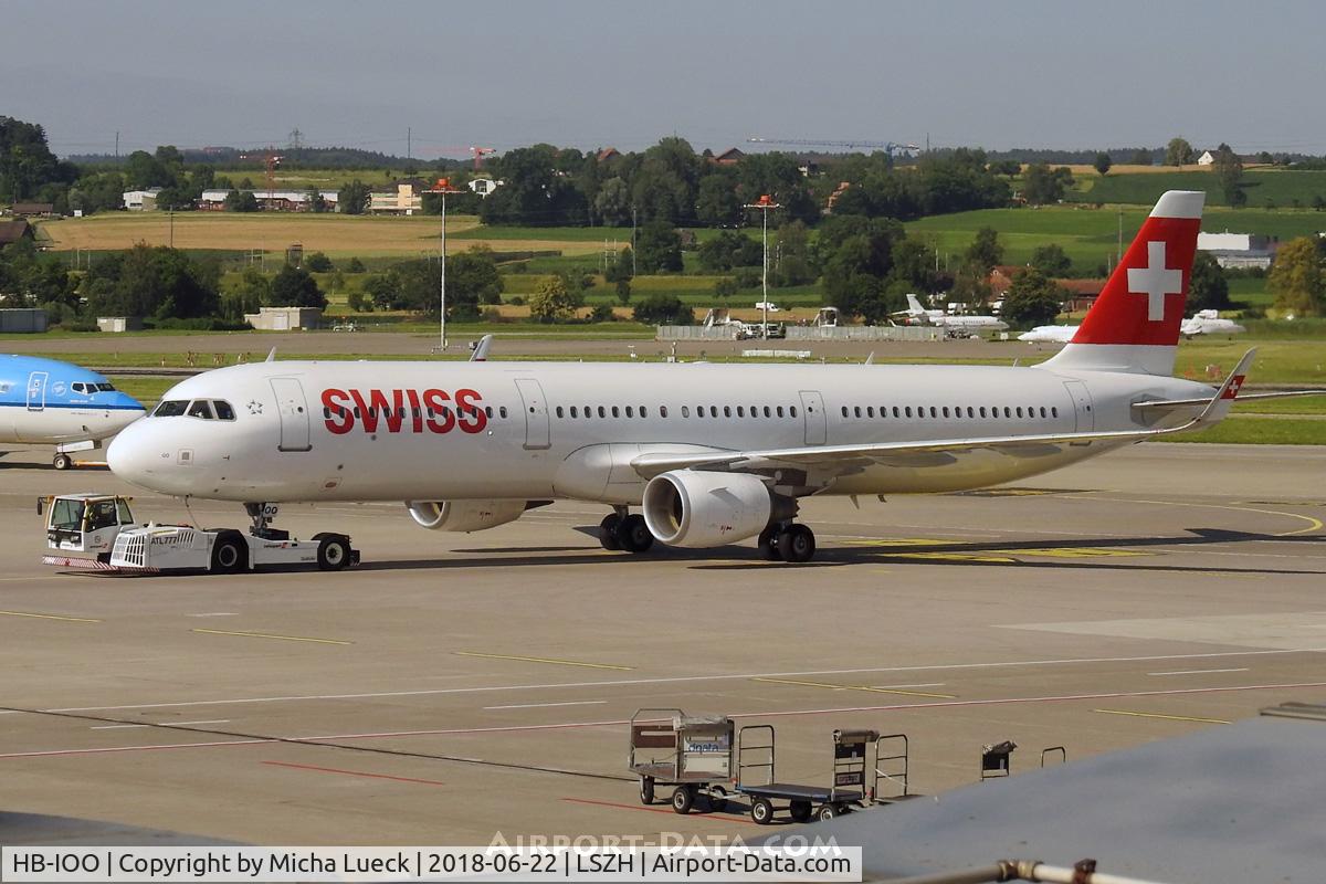 HB-IOO, 2016 Airbus A321-212 C/N 7007, At Zurich