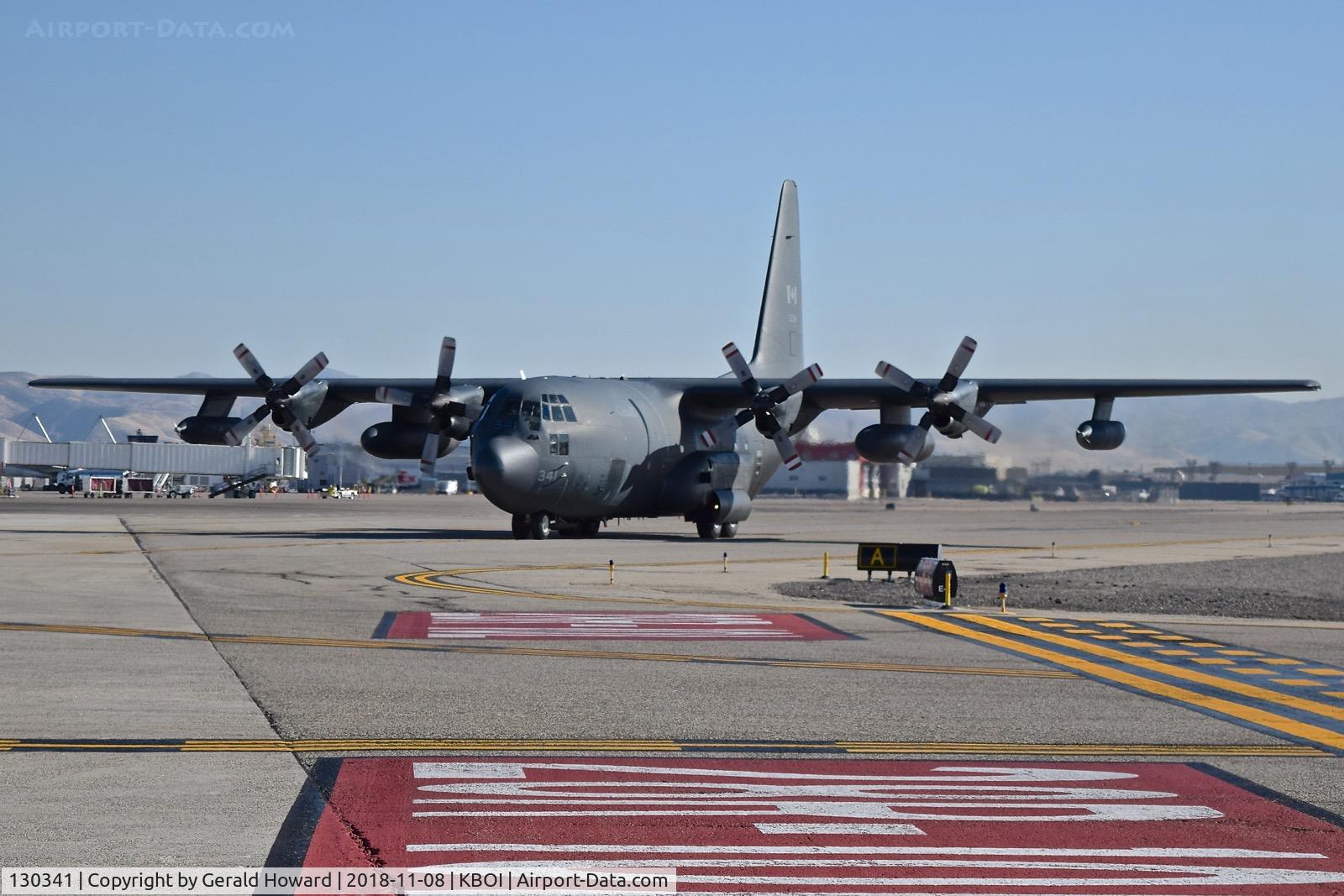 130341, 1989 Lockheed KCC-130H Hercules C/N 382-5200, Taxiing on Alpha.