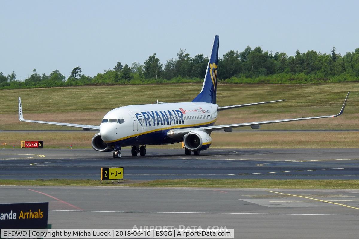 EI-DWD, 2007 Boeing 737-8AS C/N 33642, At Gothenburg