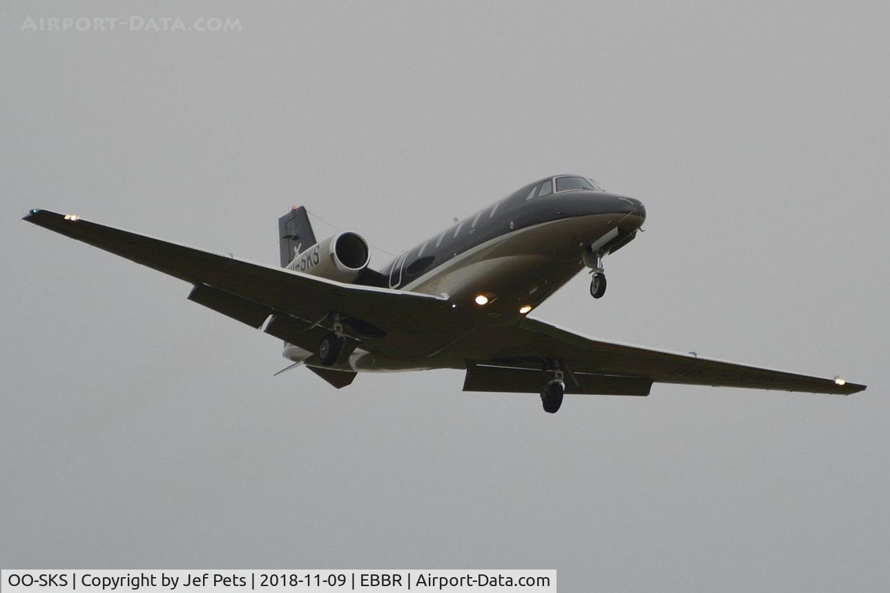 OO-SKS, 2007 Cessna 560XL Citation Excel C/N 560-5701, Landing at Brussels.