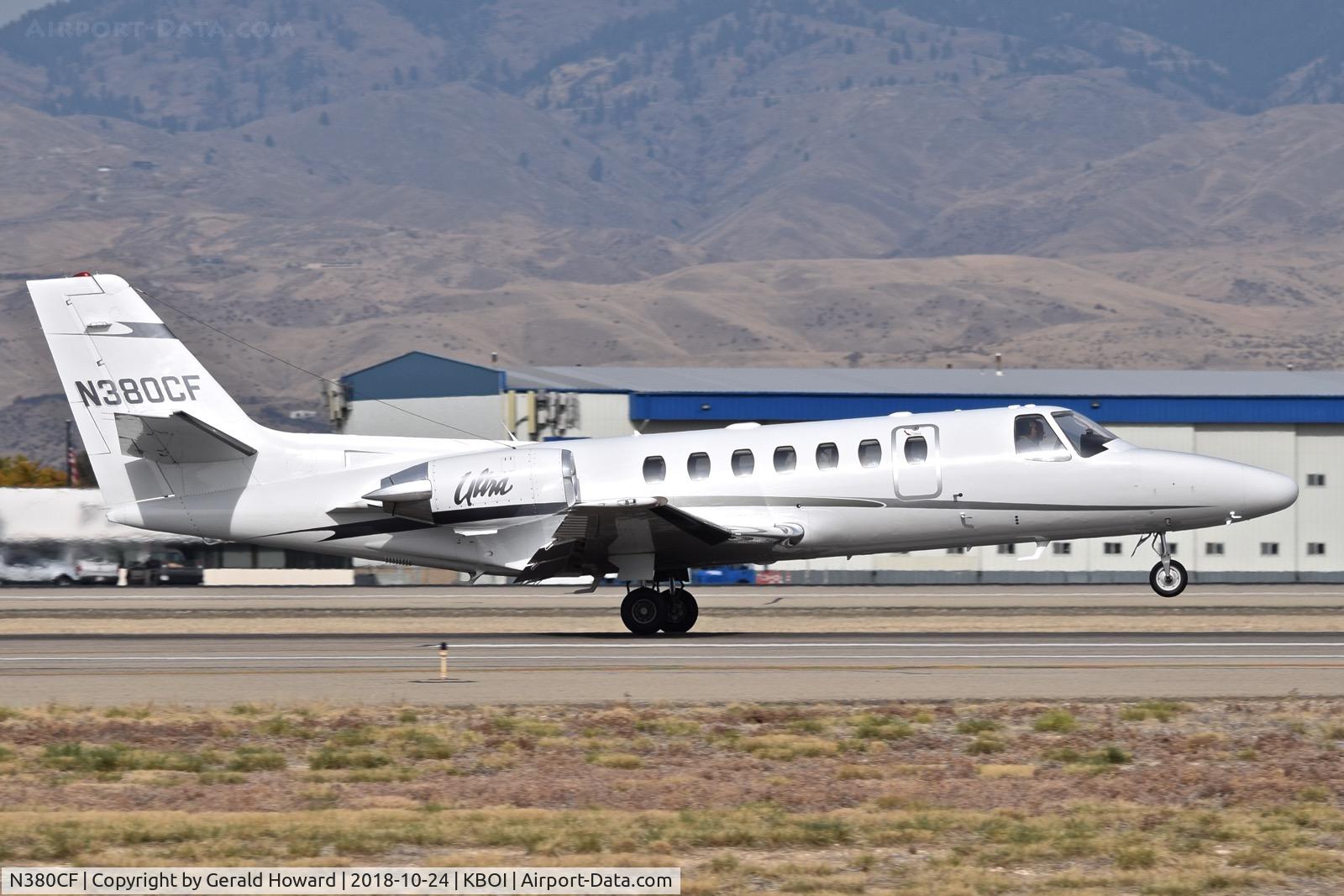 N380CF, 1996 Cessna 560 C/N 560-0380, Take off on 10R.