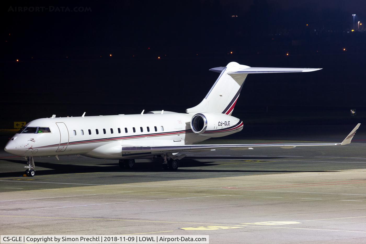 CS-GLE, 2014 Bombardier BD-700-1A10 Global 6000 C/N 9638, CS-GLE @ Linz Airport