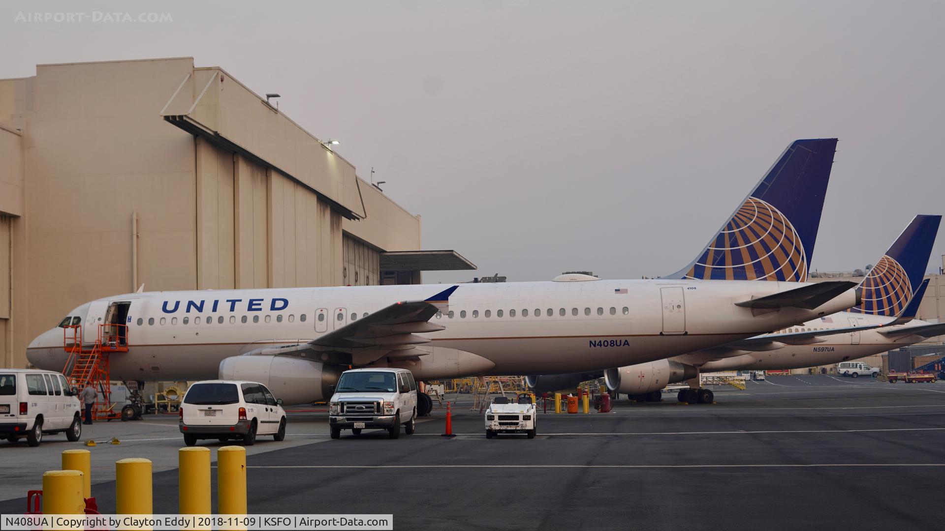 N408UA, 1994 Airbus A320-232 C/N 457, SFO 2018.