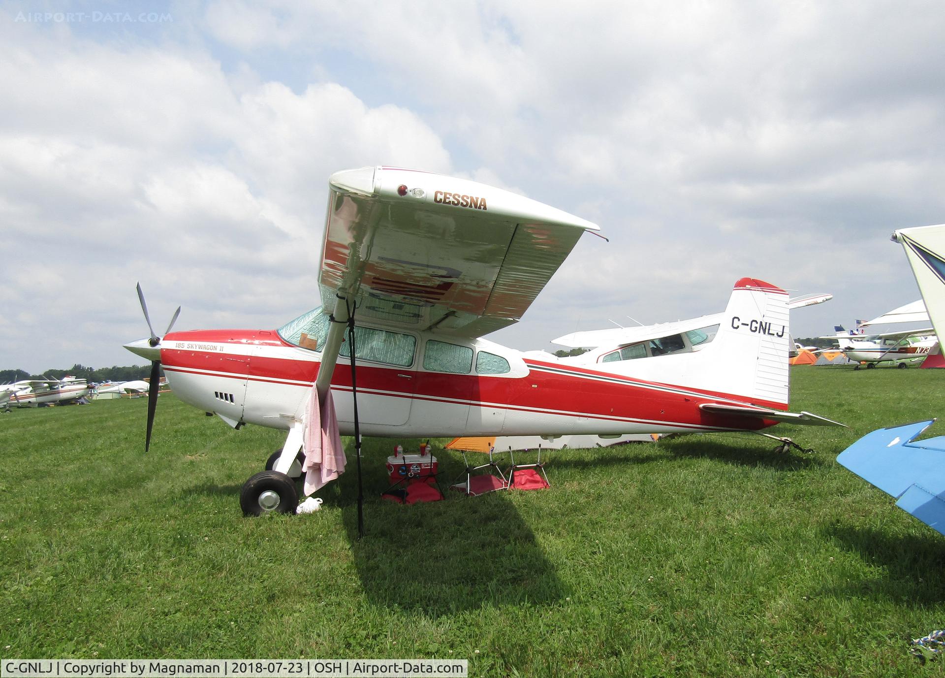 C-GNLJ, 1981 Cessna 180K Skywagon C/N 18053198, nice cessna at OSH