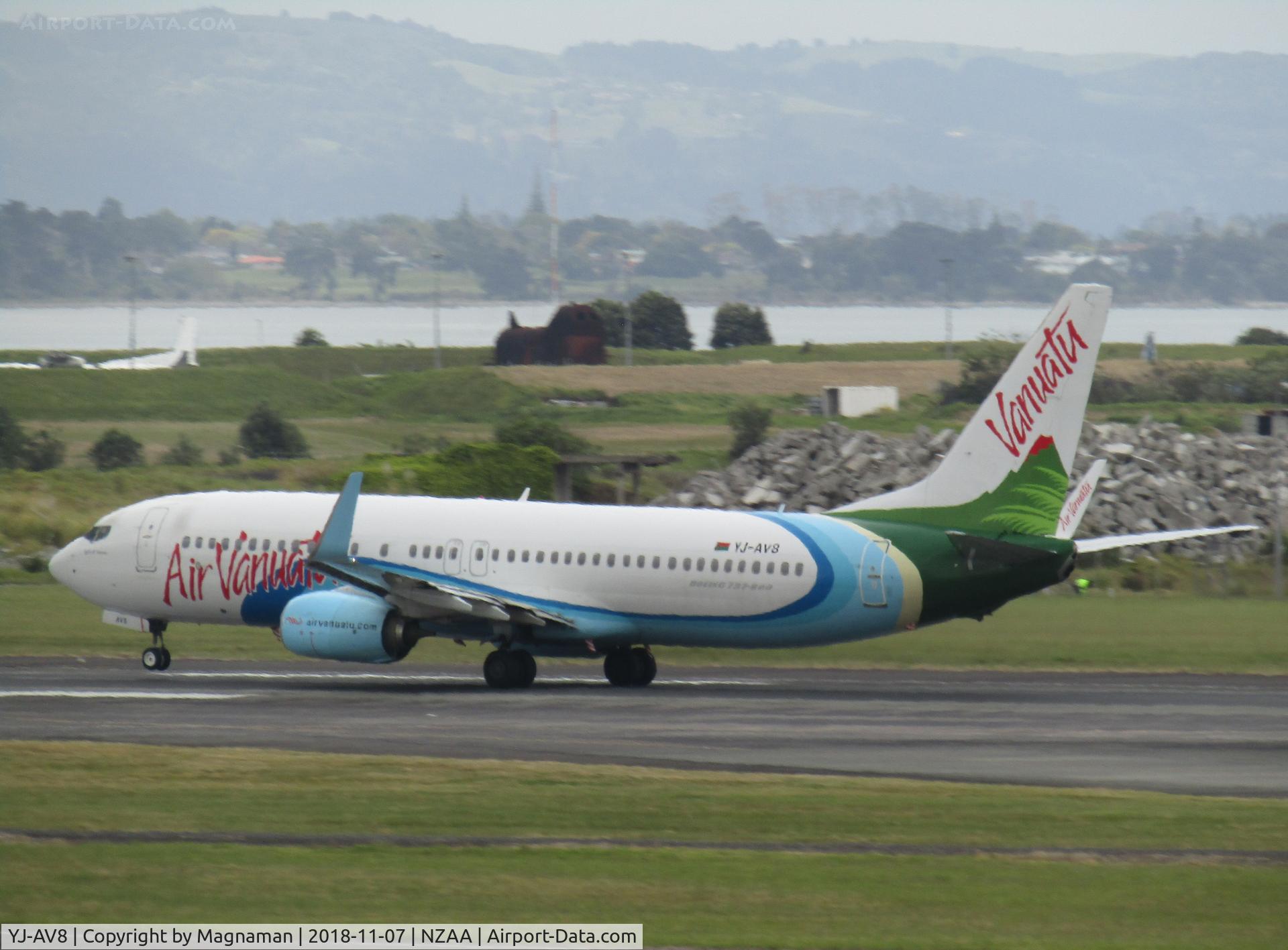 YJ-AV8, 2016 Boeing 737-8SH C/N 42052, departing fro home