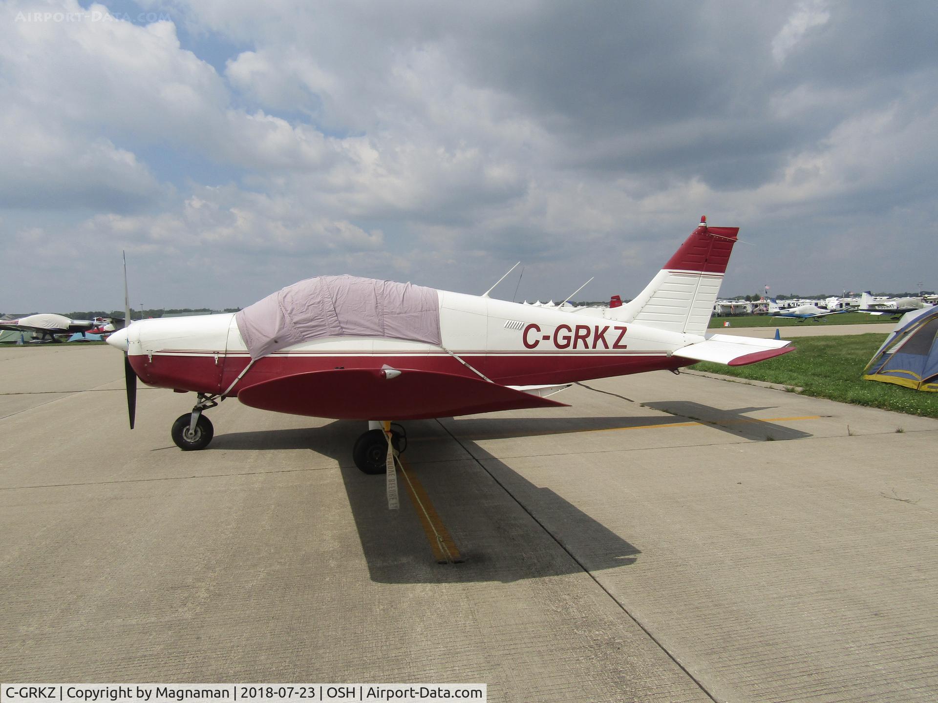 C-GRKZ, 1974 Piper PA-28-140 C/N 28-745072, at EAA 18