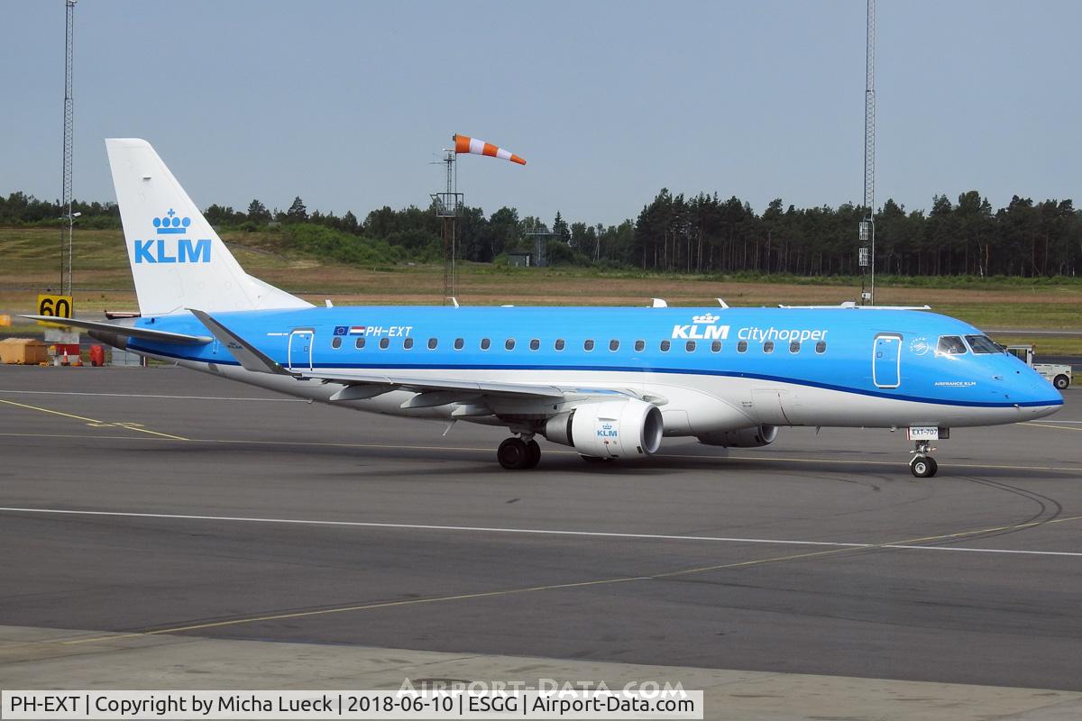 PH-EXT, 2018 Embraer ERJ-175STD (ERJ-170-200) C/N 17000707, At Gothenburg