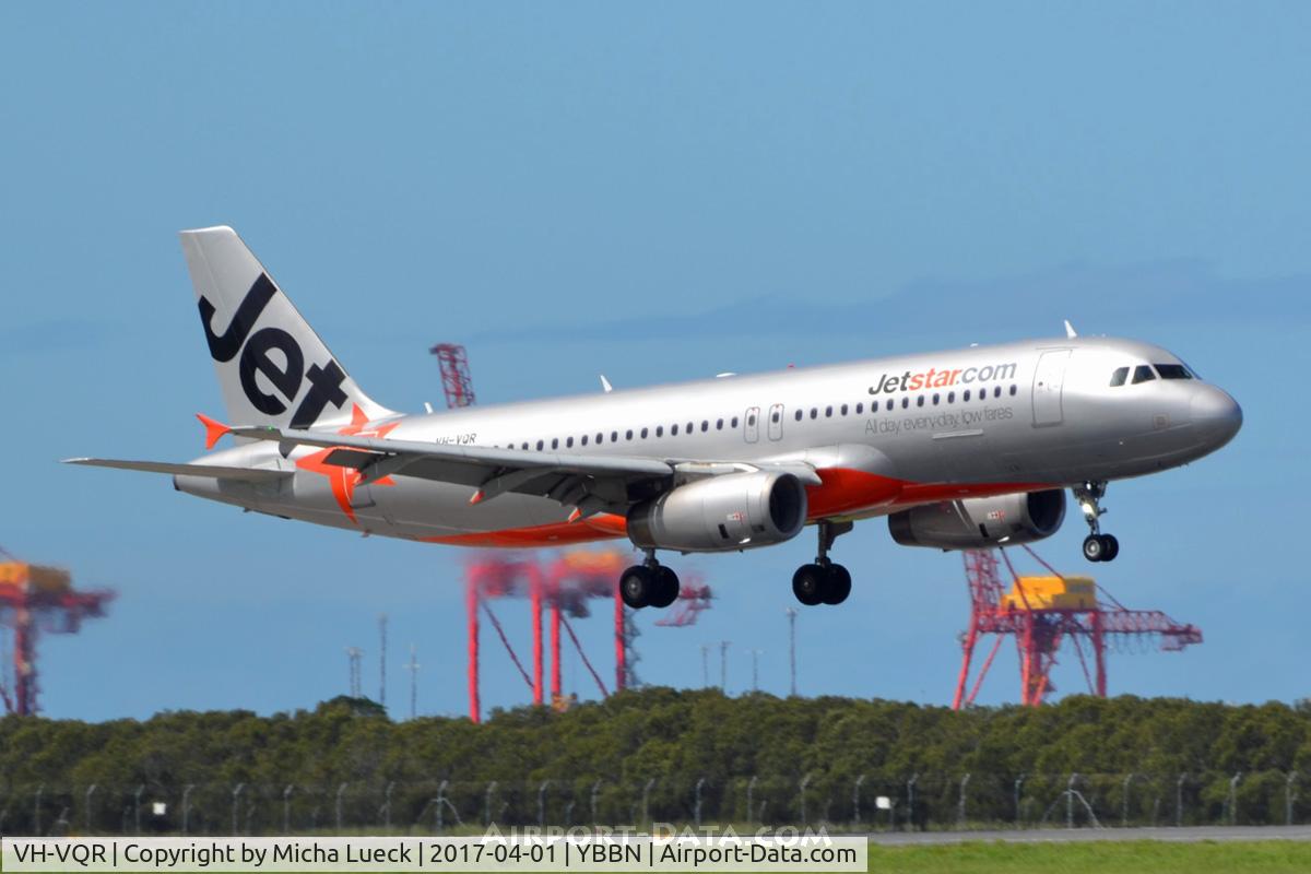 VH-VQR, 2005 Airbus A320-232 C/N 2526, At Brisbane