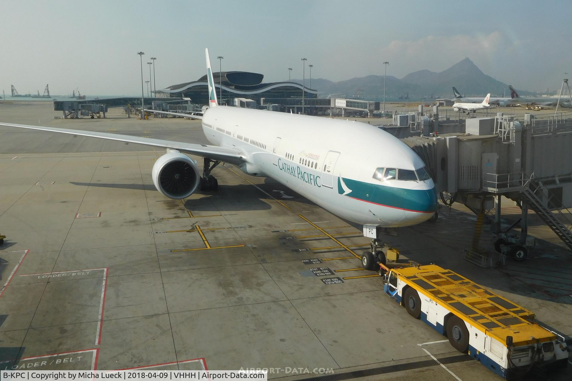 B-KPC, 2007 Boeing 777-367/ER C/N 34432, At Hong Kong