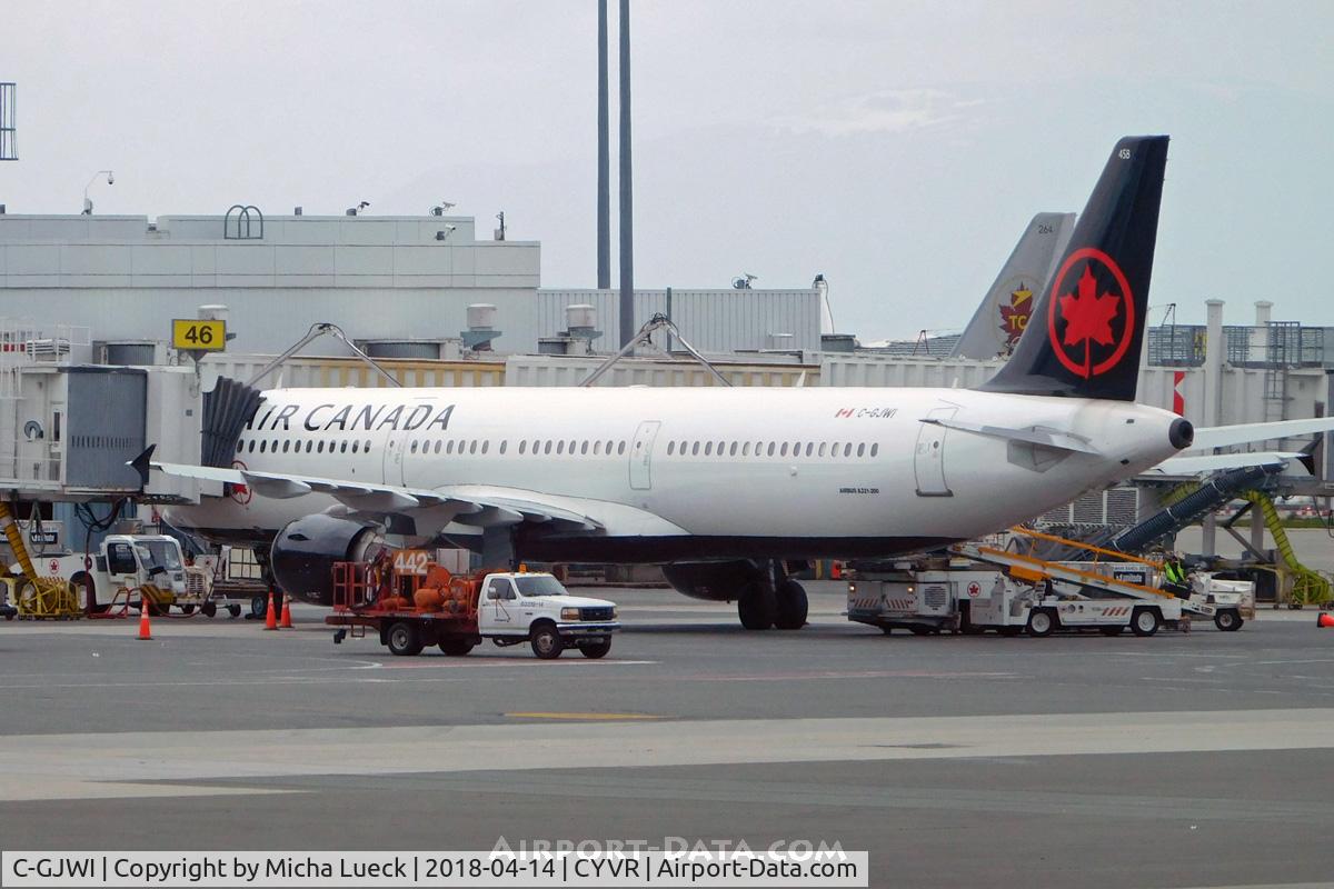 C-GJWI, 2002 Airbus A321-211 C/N 1772, At Vancouver