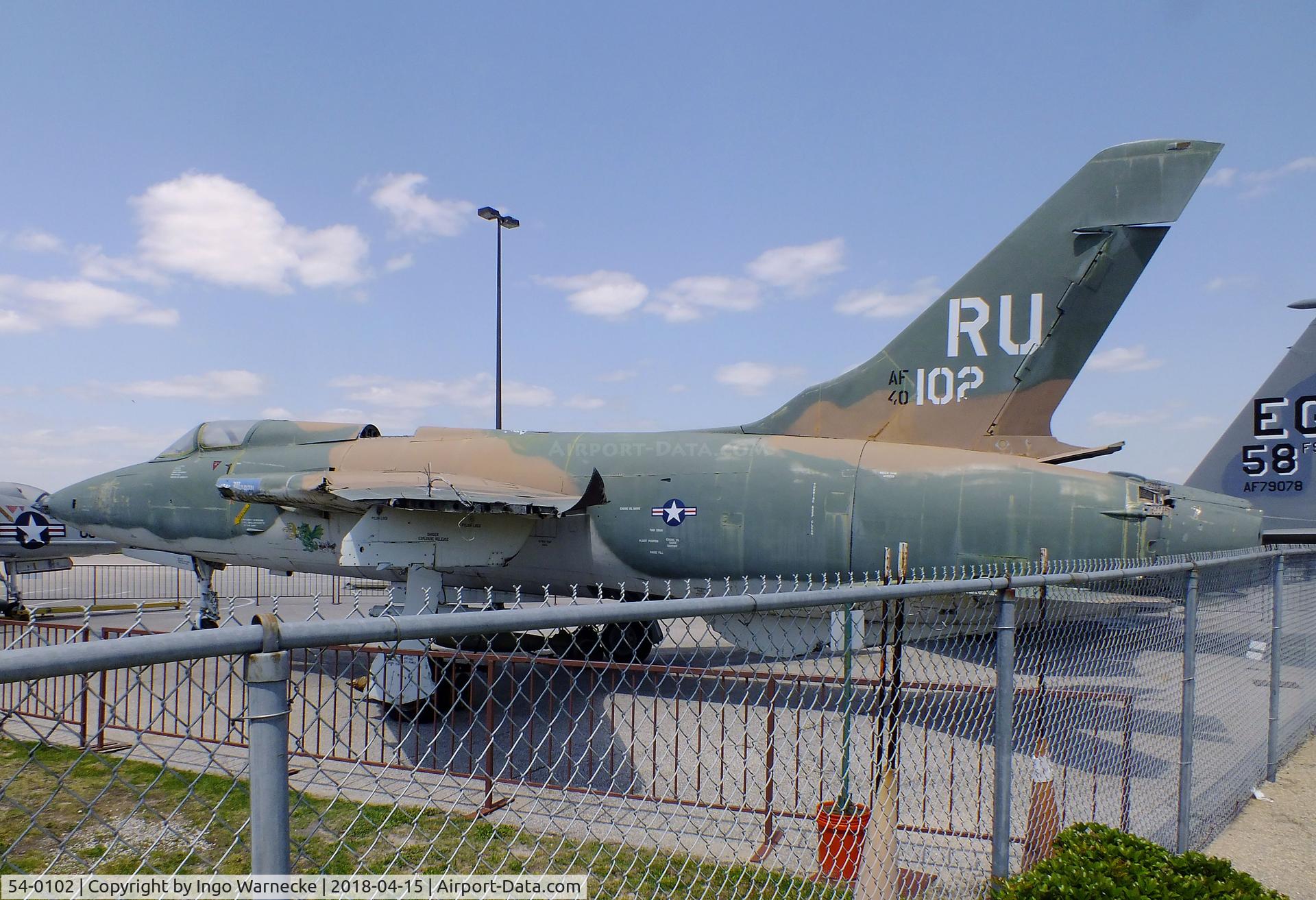 54-0102, 1957 Republic F-105B Thunderchief C/N B.5, Republic F-105B Thunderchief at the USS Alabama Battleship Memorial Park, Mobile AL