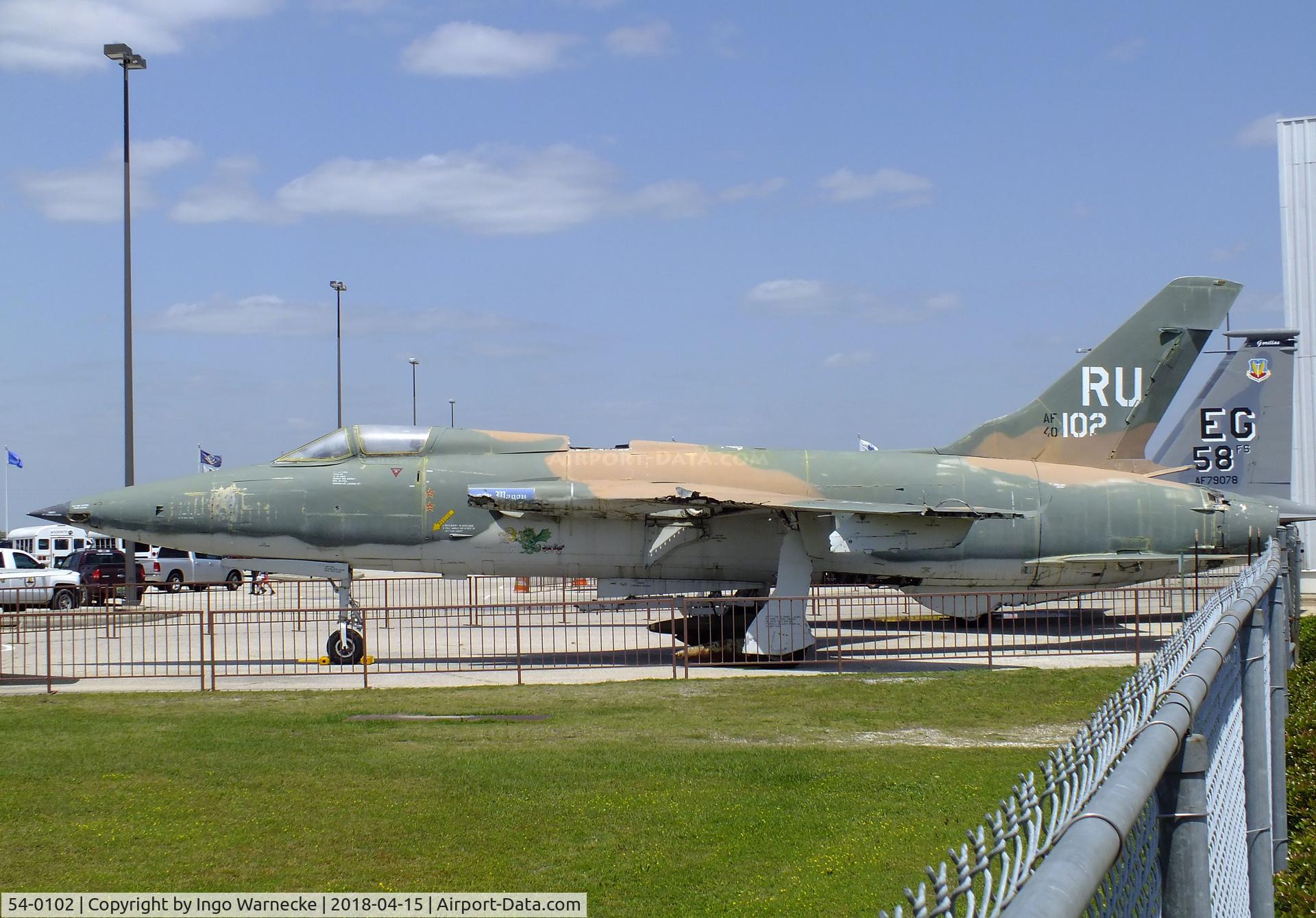 54-0102, 1957 Republic F-105B Thunderchief C/N B.5, Republic F-105B Thunderchief at the USS Alabama Battleship Memorial Park, Mobile AL