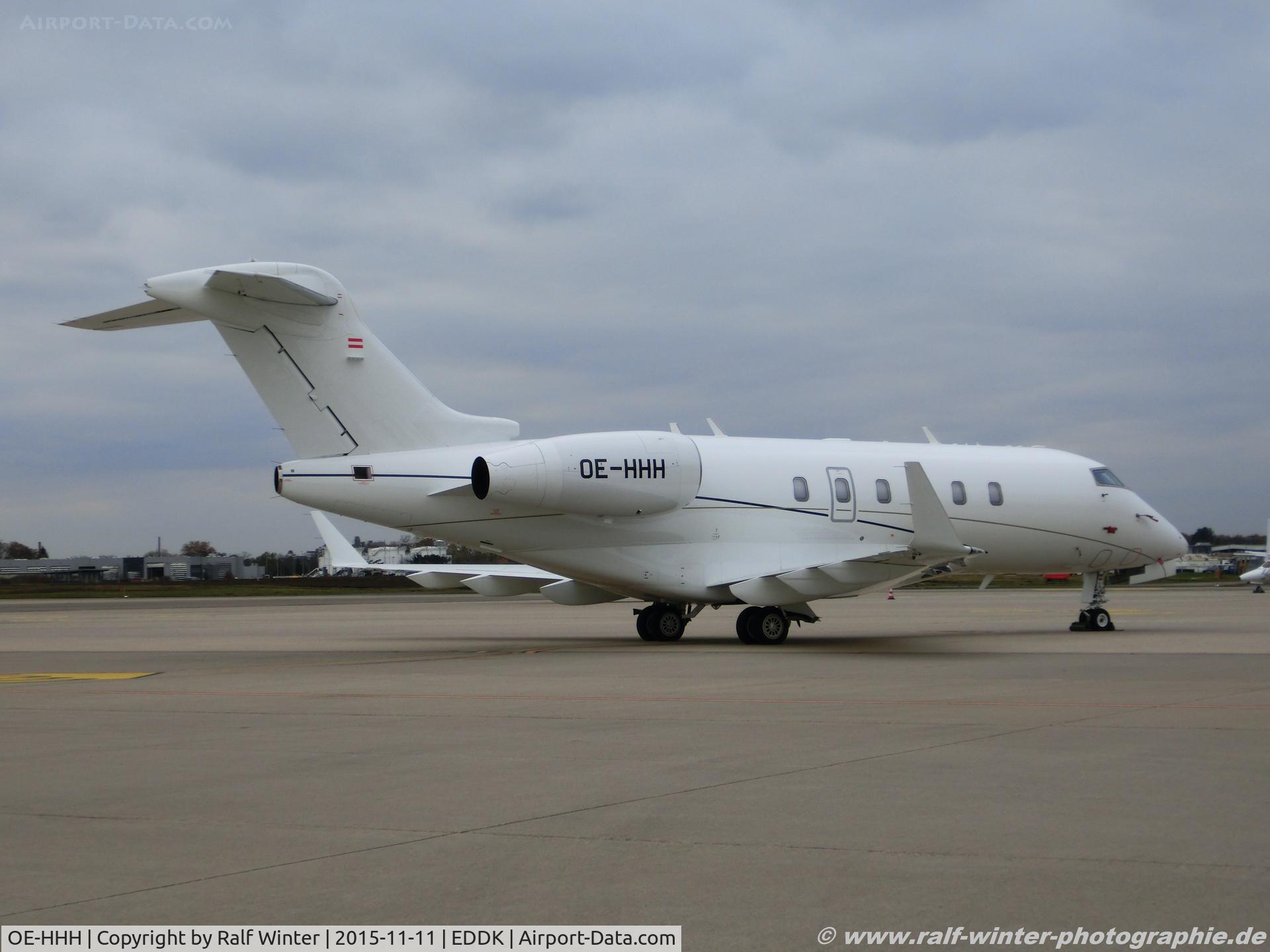OE-HHH, 2009 Bombardier Challenger 300 (BD-100-1A10) C/N 20314, Bombardier BD-100-1A10 Challenger 300 - IJM International Jet Management - 20314 - OE-HHH - 11.11.2015 - CGN