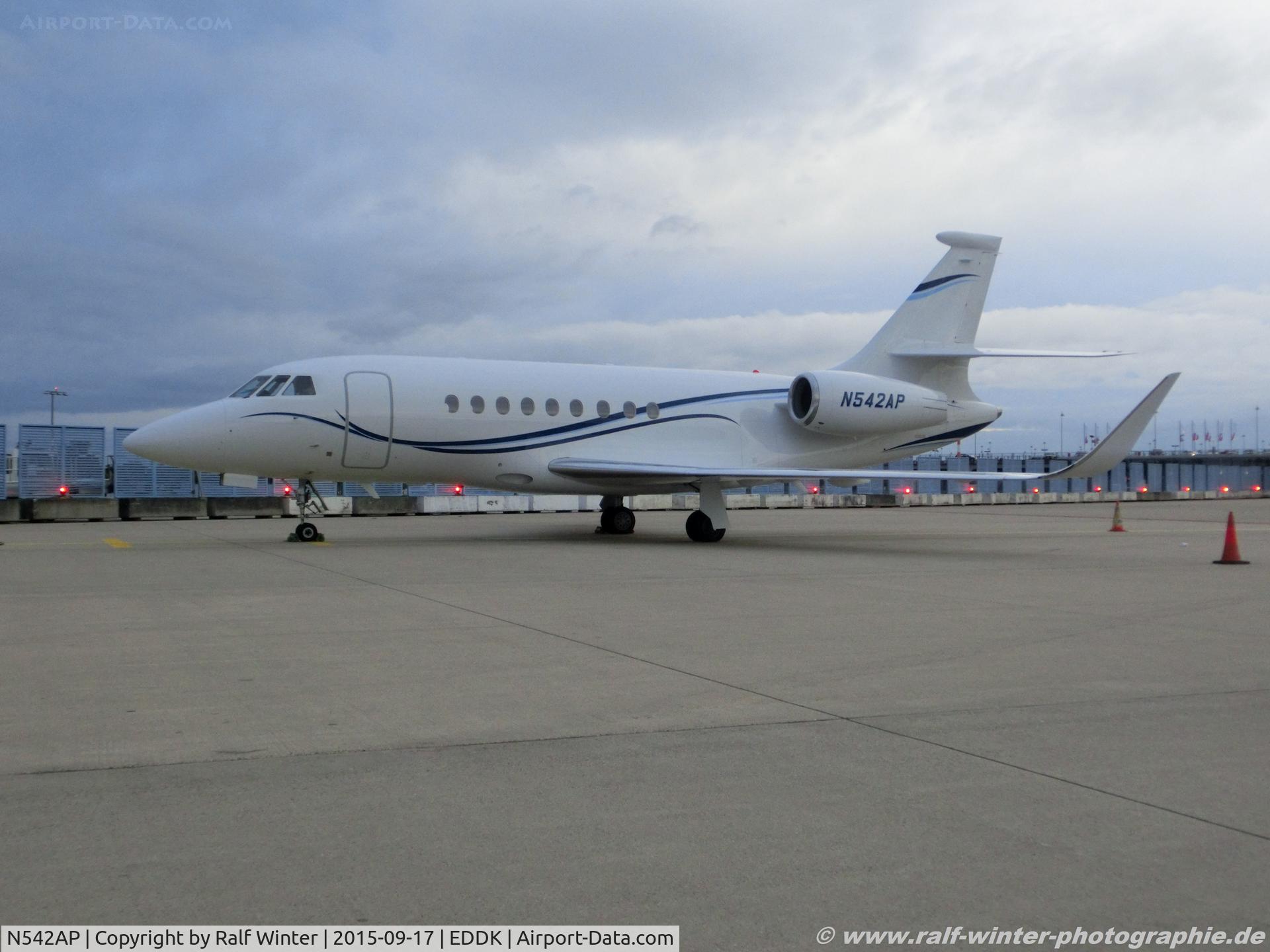 N542AP, 2006 Dassault Falcon 2000LX C/N 89, Dassault Falcon 2000EX - Aviation Services the Second Inc - 89 - N542AP - 17.09.2015 - CGN