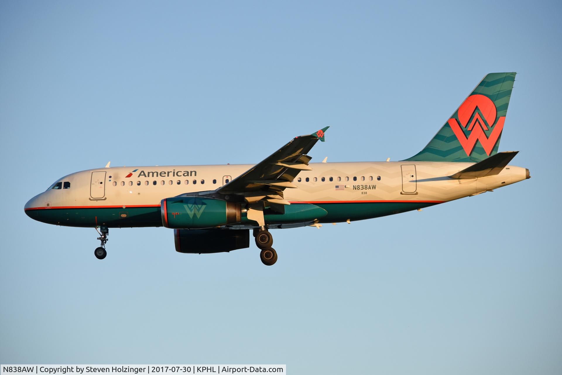 N838AW, 2005 Airbus A319-132 C/N 2615, Short final to PHL