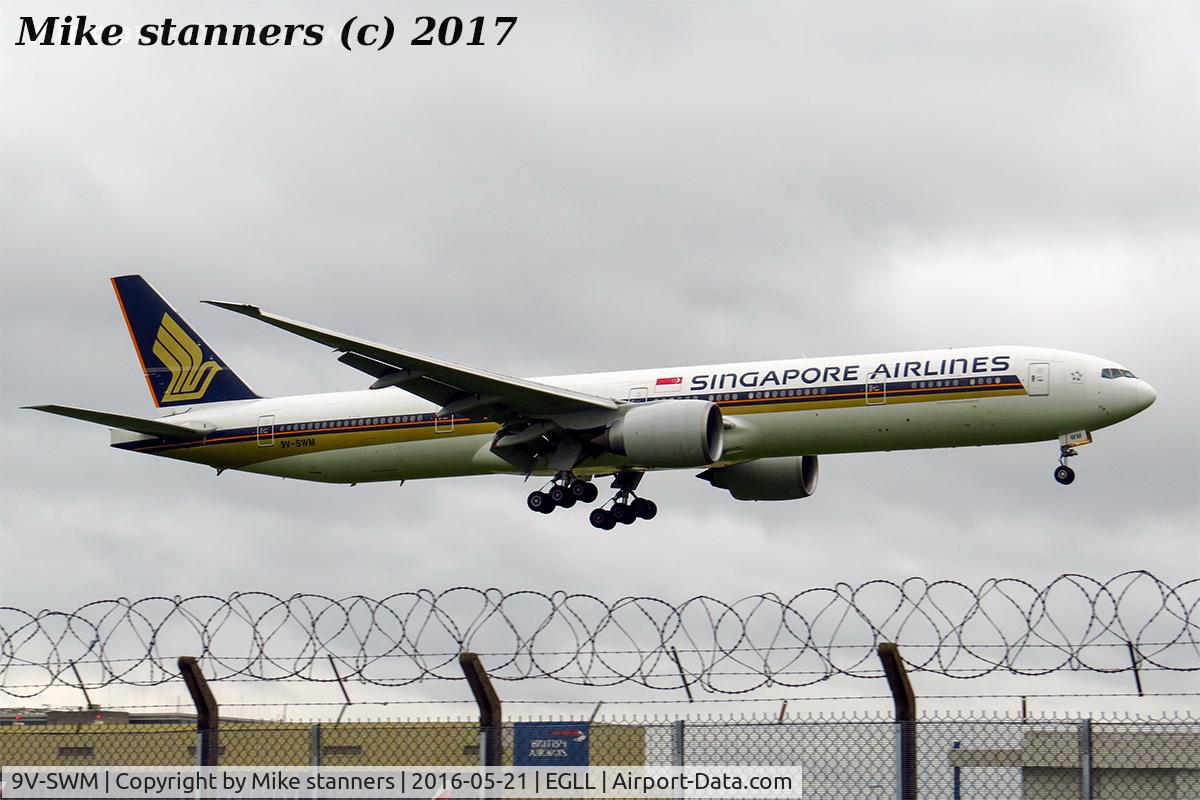 9V-SWM, 2008 Boeing 777-312/ER C/N 34578, Singapore Airlines B777- 312ER Landing runway 27R from SIN,LHR 21.5.16