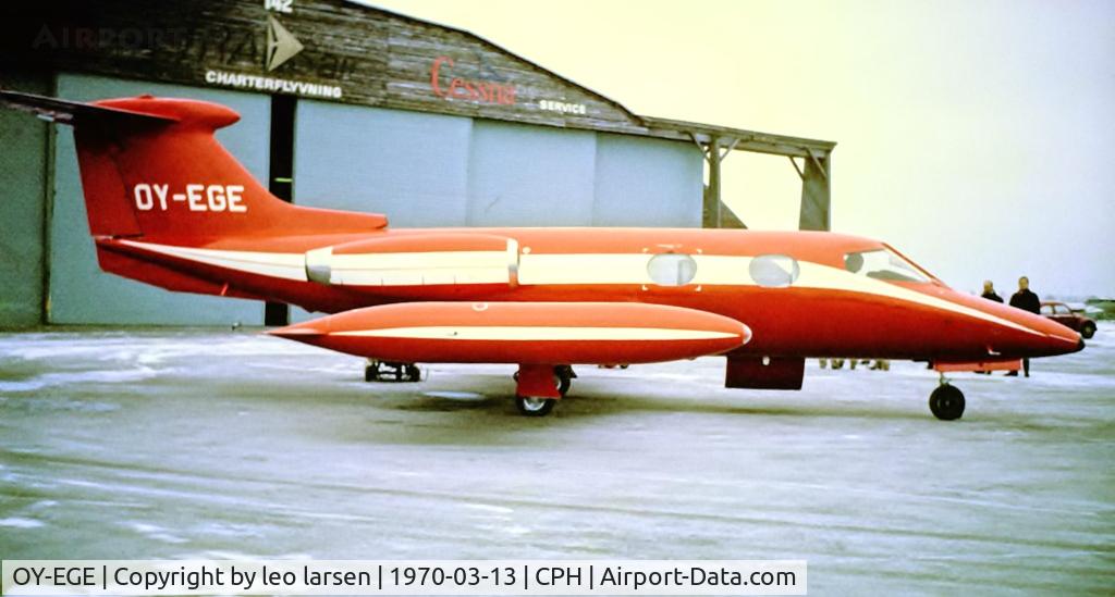 OY-EGE, 1966 Learjet 24 C/N 24-124, Copenhagen 13.3.1970 with new paint.