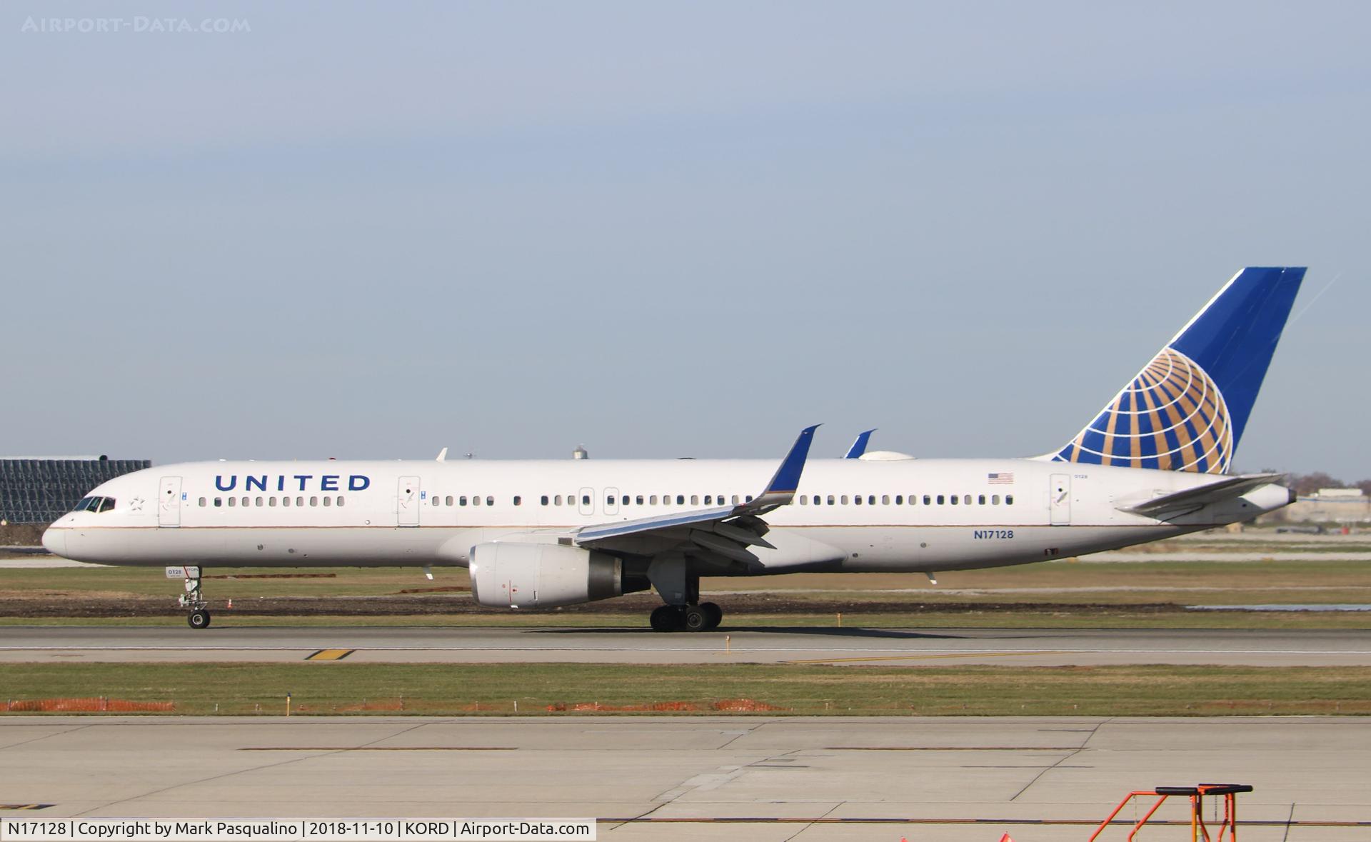 N17128, 1998 Boeing 757-224 C/N 27567, Boeing 757-224