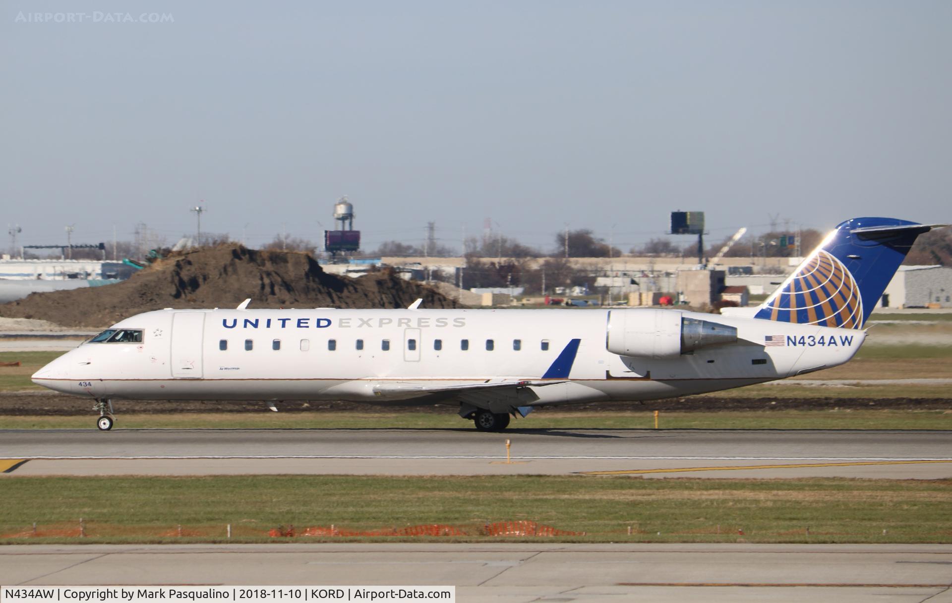 N434AW, 1999 Bombardier CRJ-200ER (CL-600-2B19) C/N 7322, CL-600-2B19