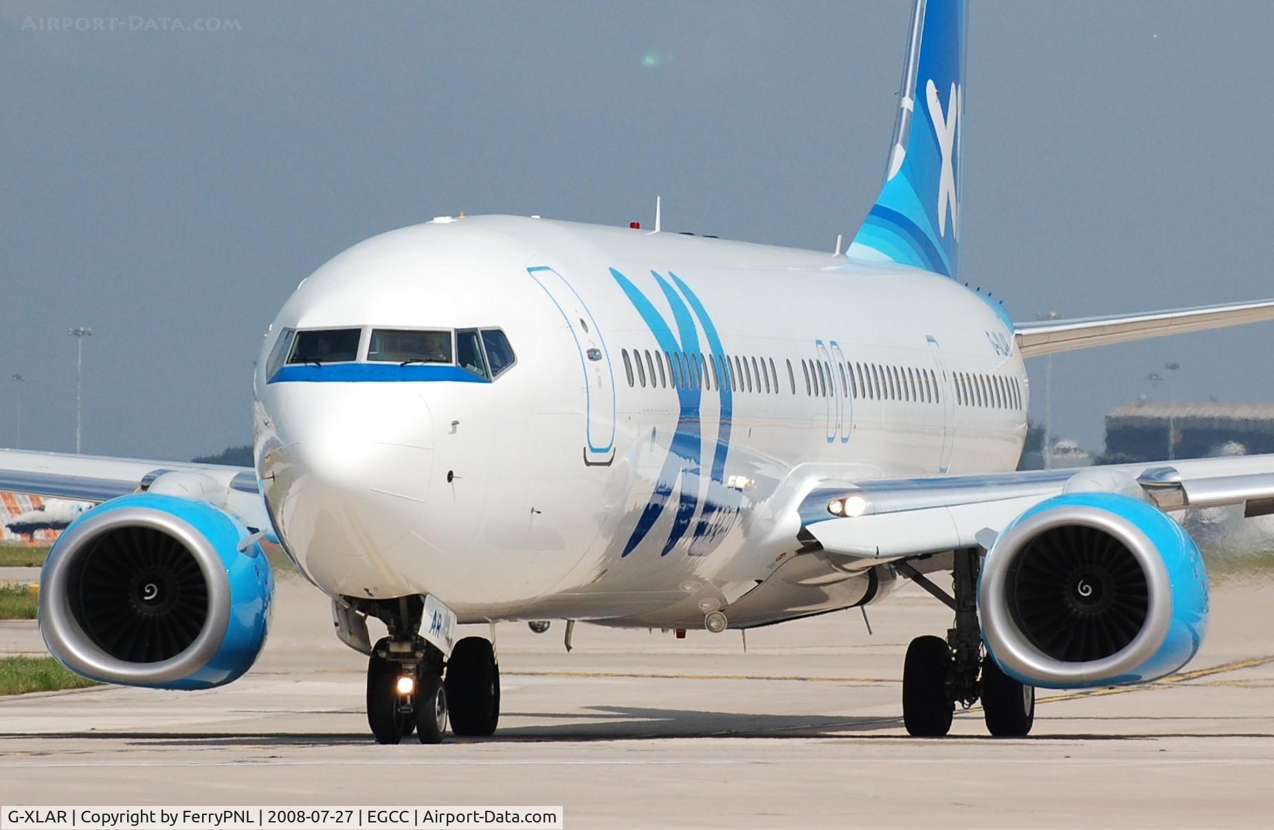 G-XLAR, 2008 Boeing 737-96NER C/N 35227, XL B739 in your face