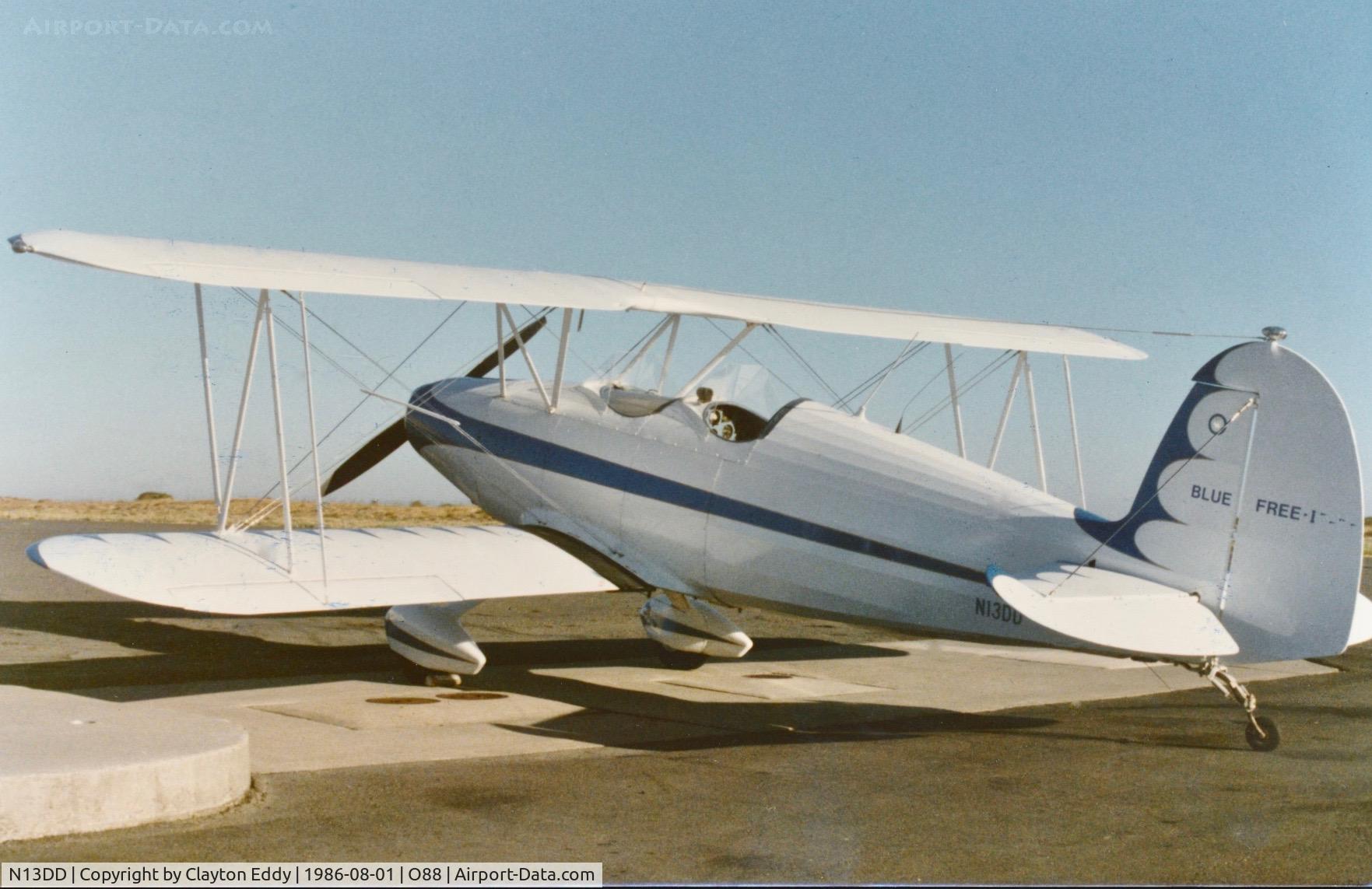 N13DD, 1983 Marquart MA-5 Charger C/N 0131, Old Rio Vista Airport 8-86.