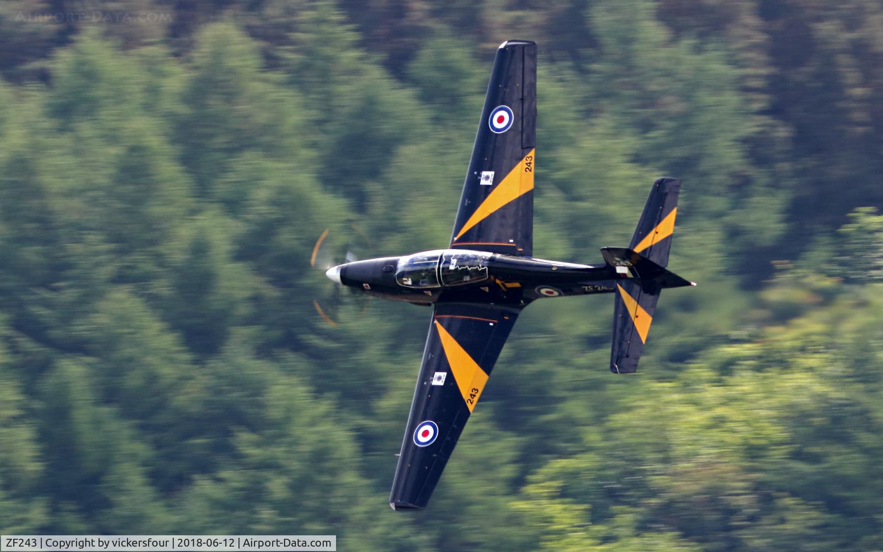 ZF243, 1990 Short S-312 Tucano T1 C/N S048/T44, LFA8. Derwent valley, Derbyshire.