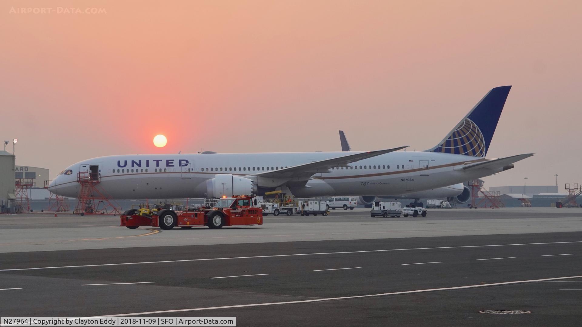 N27964, 2016 Boeing 787-9 Dreamliner C/N 37813, Smoke from Paradise fire. SFO 2018.