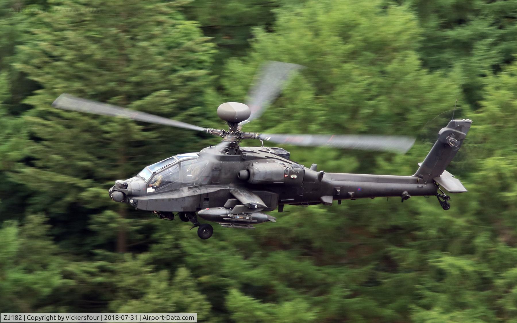 ZJ182, Westland Apache AH.1 C/N DU017/WAH017, LFA8. Derwent Valley, Derbyshire.
