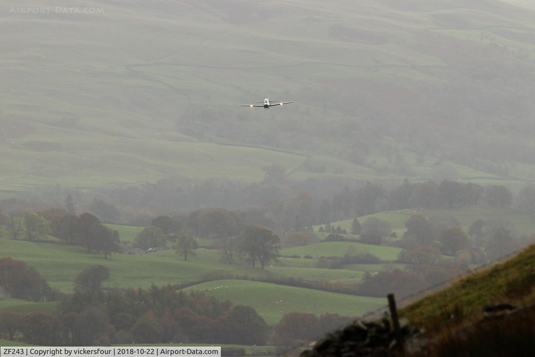 ZF243, 1990 Short S-312 Tucano T1 C/N S048/T44, LFA17. M6 Pass, Cumbria.
