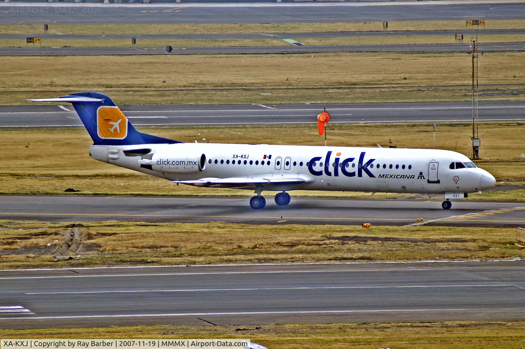 XA-KXJ, 1992 Fokker 100 (F-28-0100) C/N 11400, XA-KXJ   Fokker F-100 [11400] (MexicanaClick) Mexico City-Licenciado Benito Juarez Int'l~XA 19/11/2007