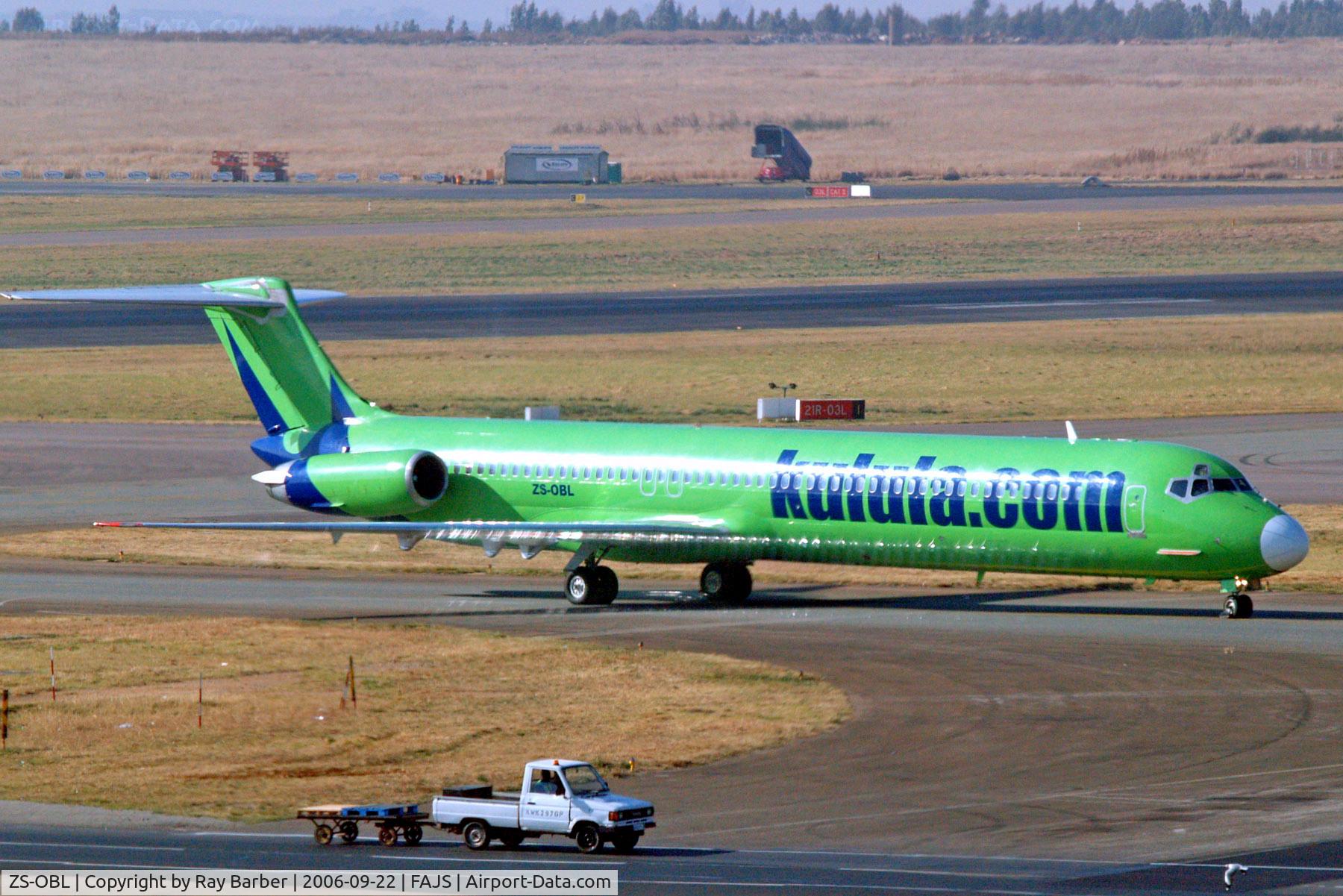 ZS-OBL, 1985 McDonnell Douglas MD-82 (DC-9-82) C/N 49164, ZS-OBL   McDonnell Douglas DC-9-82 (MD82) [49164] (Kulula.com) Johannesburg Int'l~ZS 22/09/2006