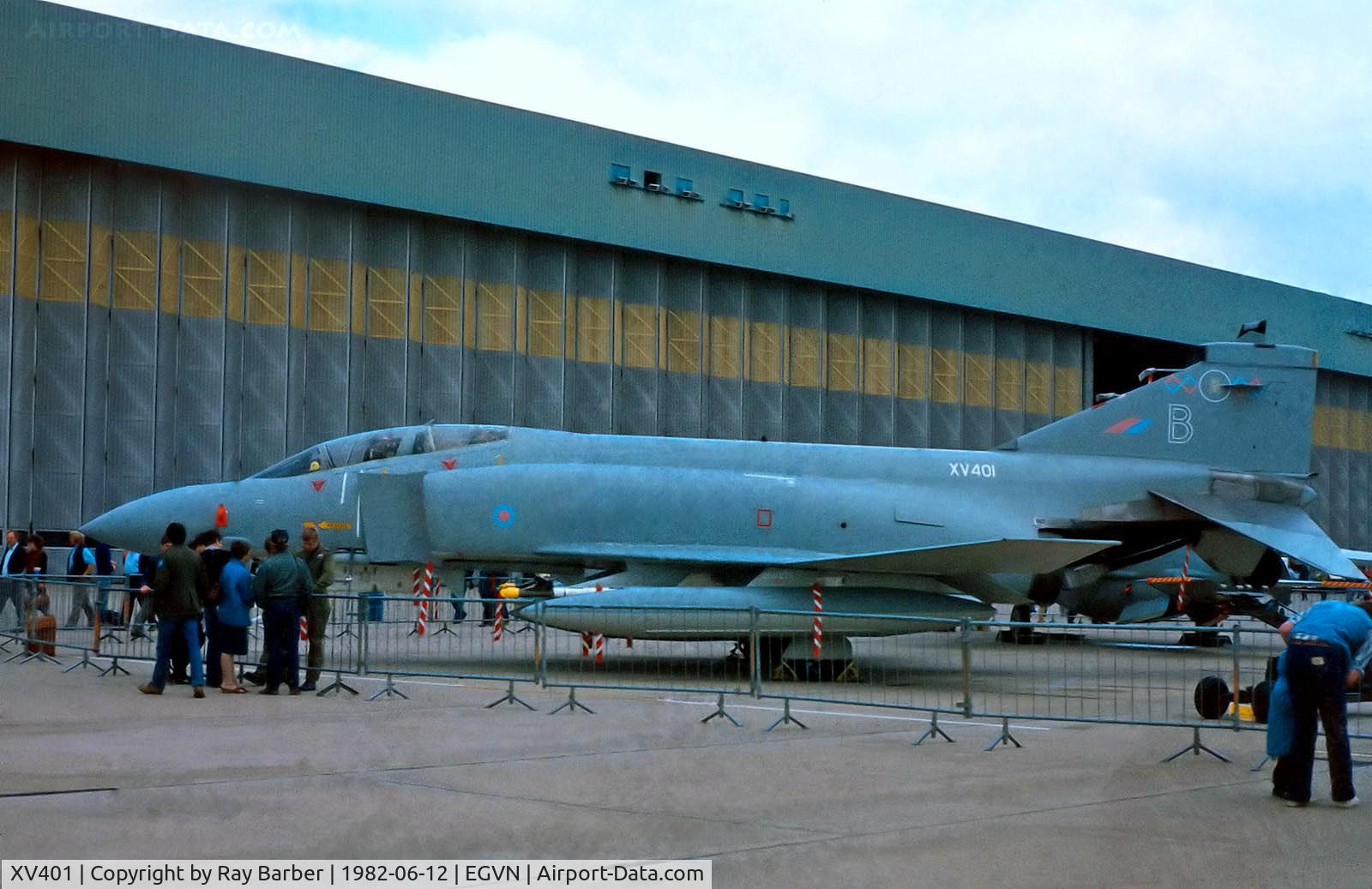 XV401, 1968 McDonnell Douglas Phantom FGR2 C/N 2885/9231, XV401   McDonnell-Douglas F-4M FGR.2 Phantom II [2885] (Royal Air Force) RAF Brize Norton~G @12/06/1982. From a slide.
