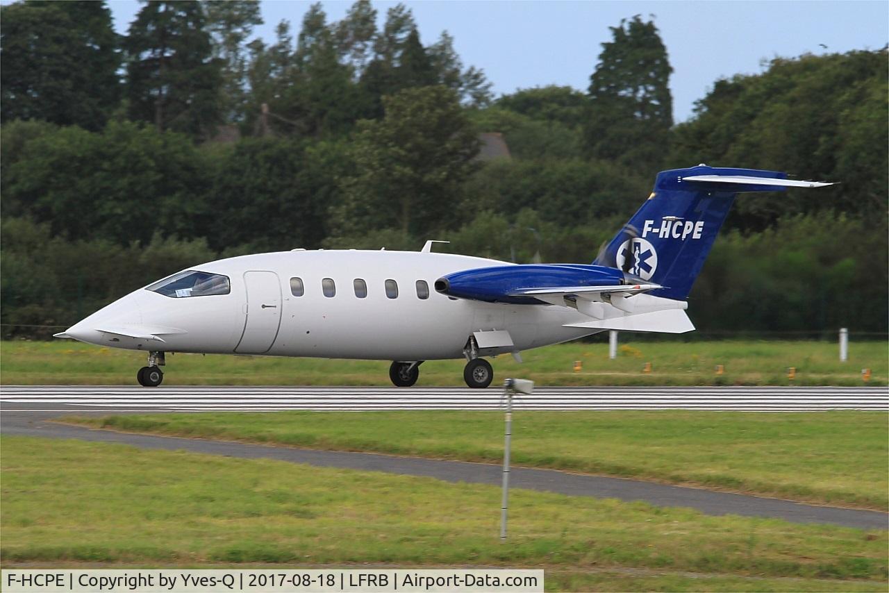 F-HCPE, 2008 Piaggio P-180 Avanti II C/N 1144, Piaggio P-180 Avanti II, Take off run rwy 25L, Brest-Bretagne airport (LFRB-BES)